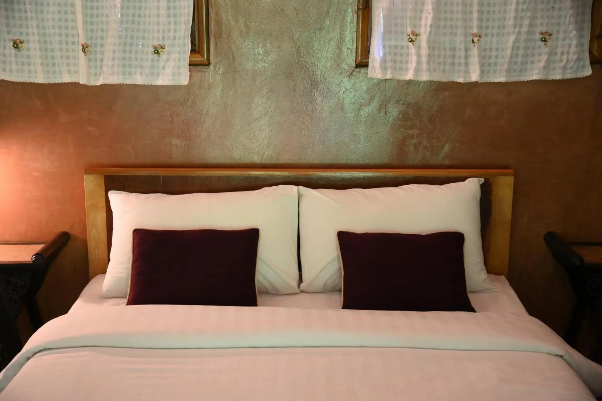 Bed in lion resort & cafe