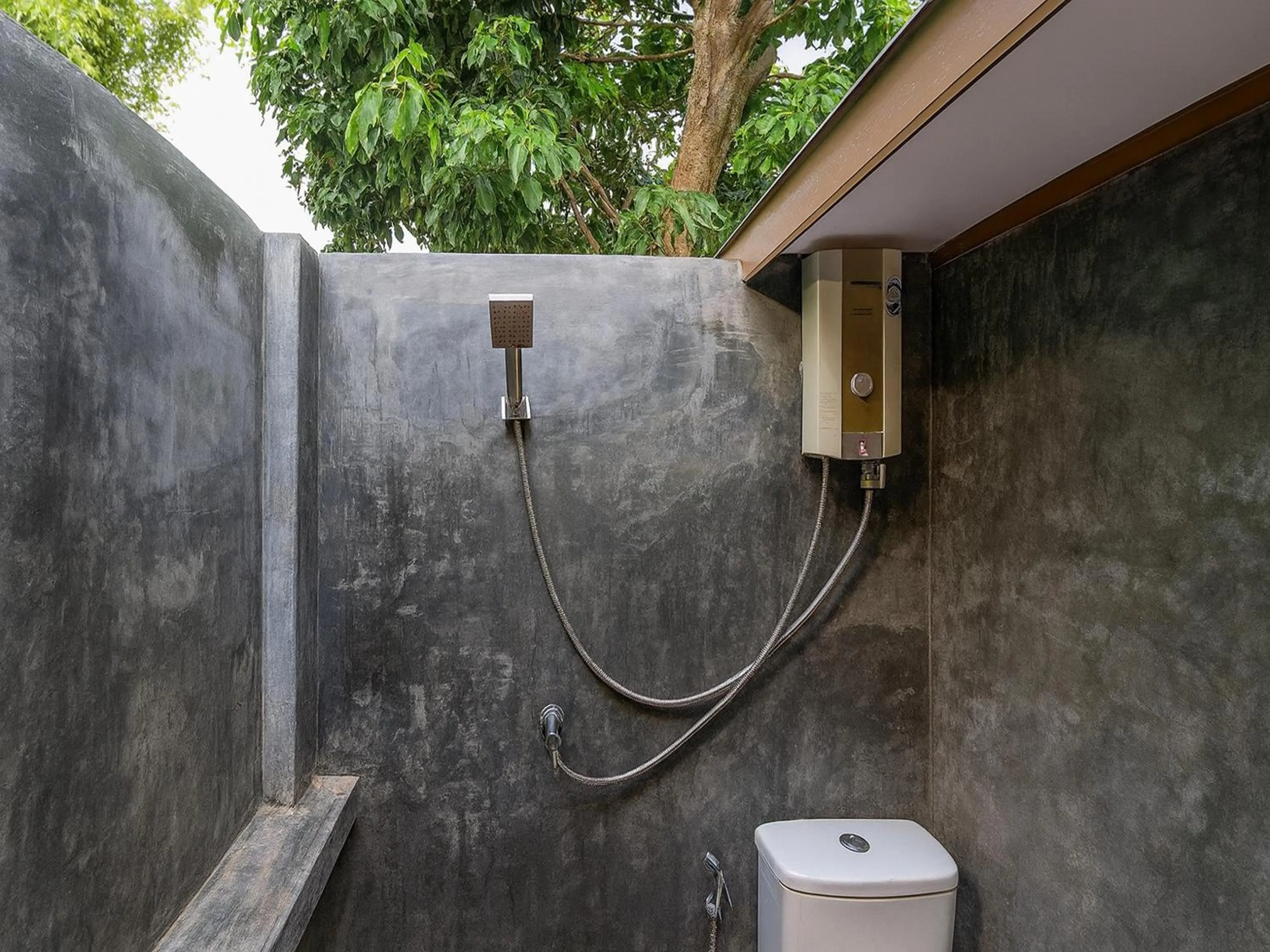 Bathroom in Lion Cafe Resort