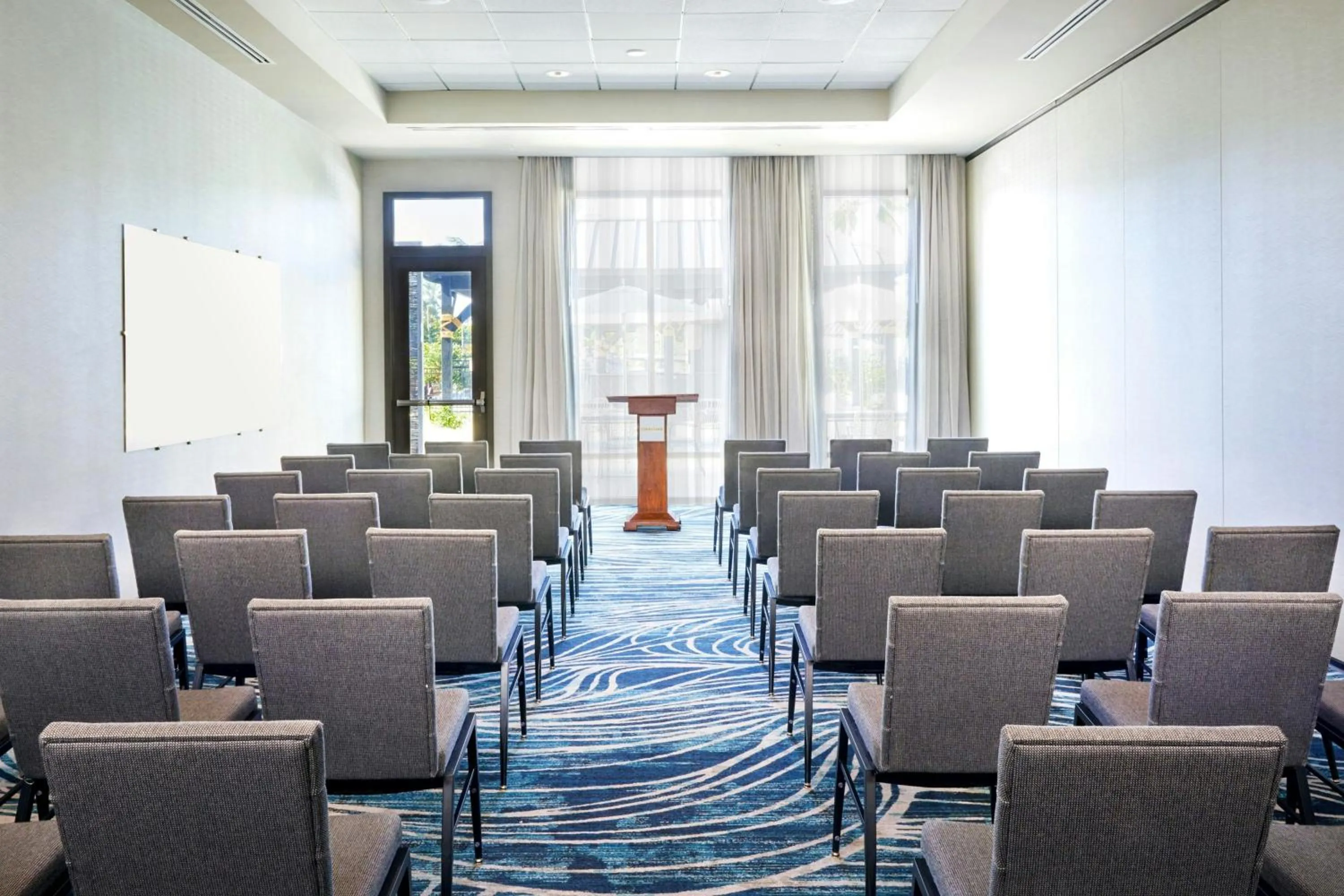 Meeting/conference room in Courtyard by Marriott Oahu North Shore