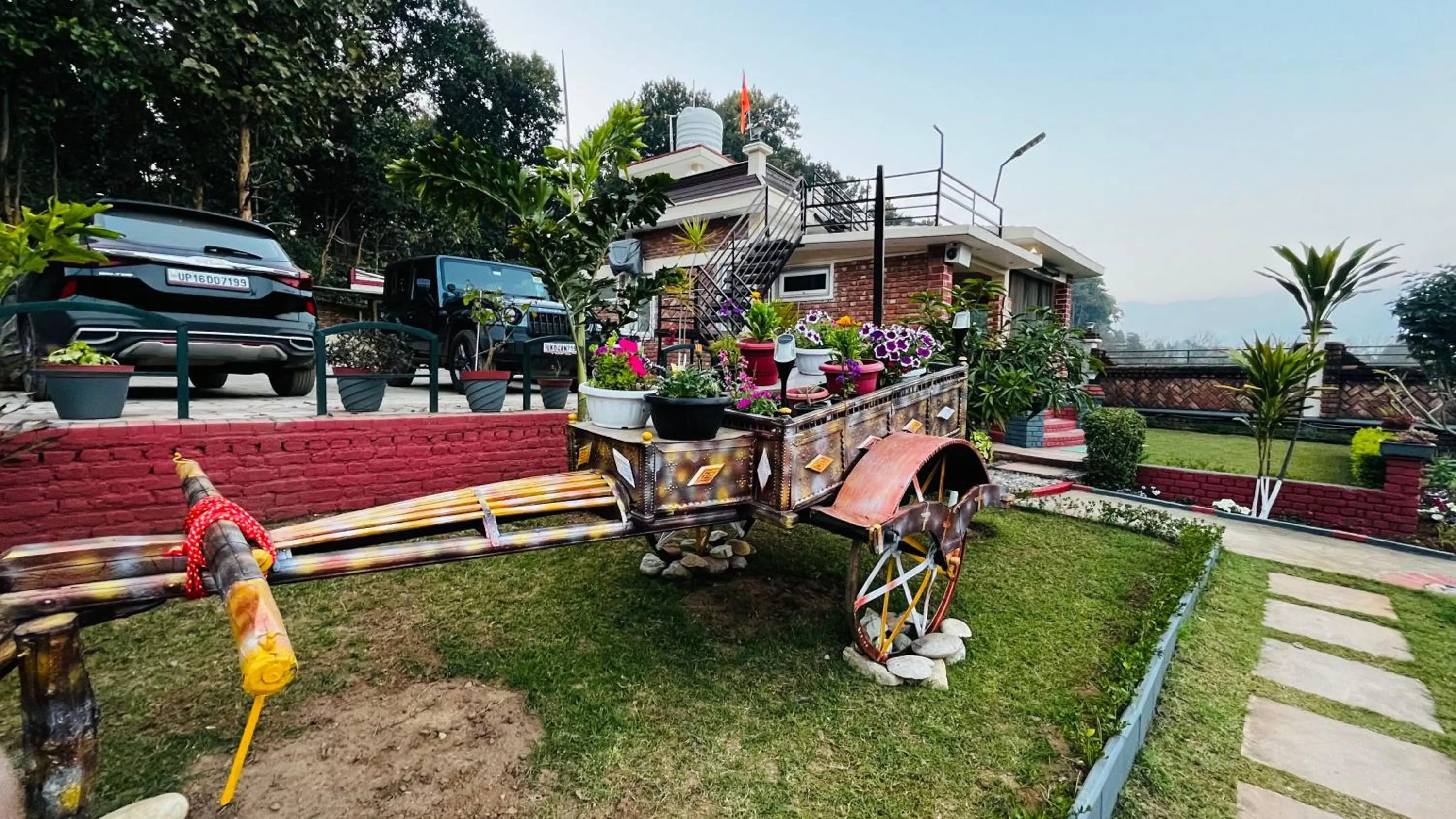 Garden in Vanhills - Luxury Home Stay in Jim Corbett