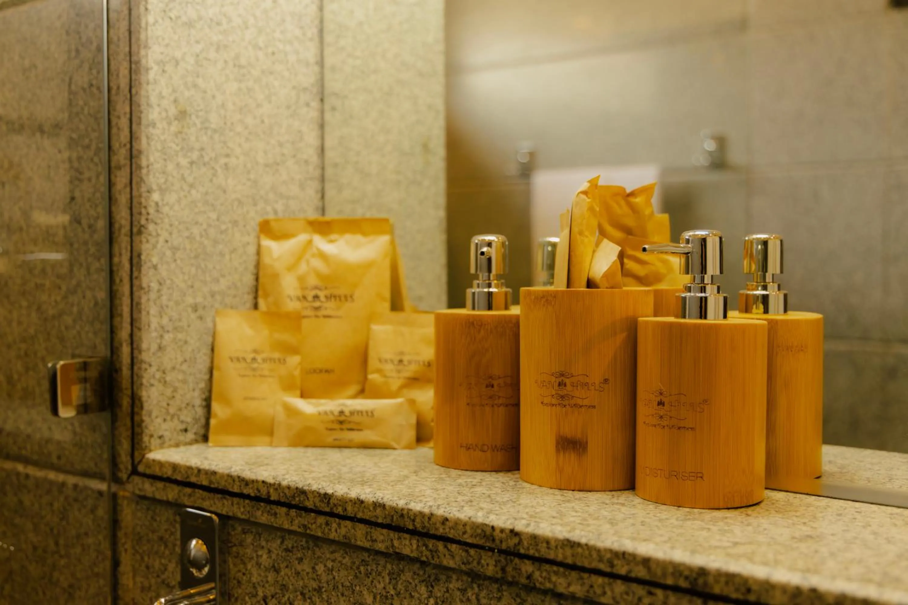 Bathroom in Vanhills - Luxury Home Stay in Jim Corbett