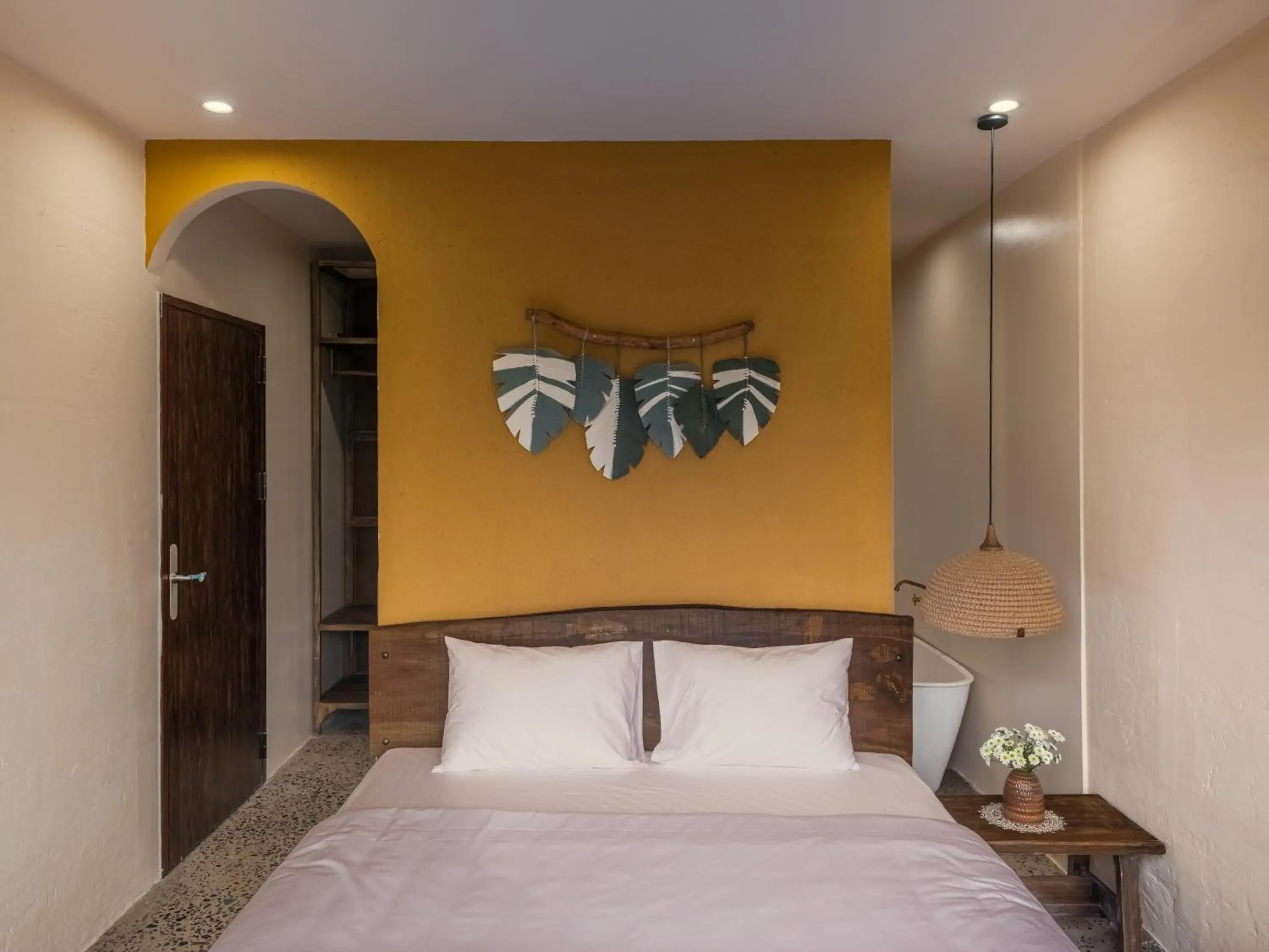Double Room with Private External Bathroom in Ailee Villa&Hotel TamCoc Double Room with Private External Bathroom in Ailee Villa&Hotel TamCoc