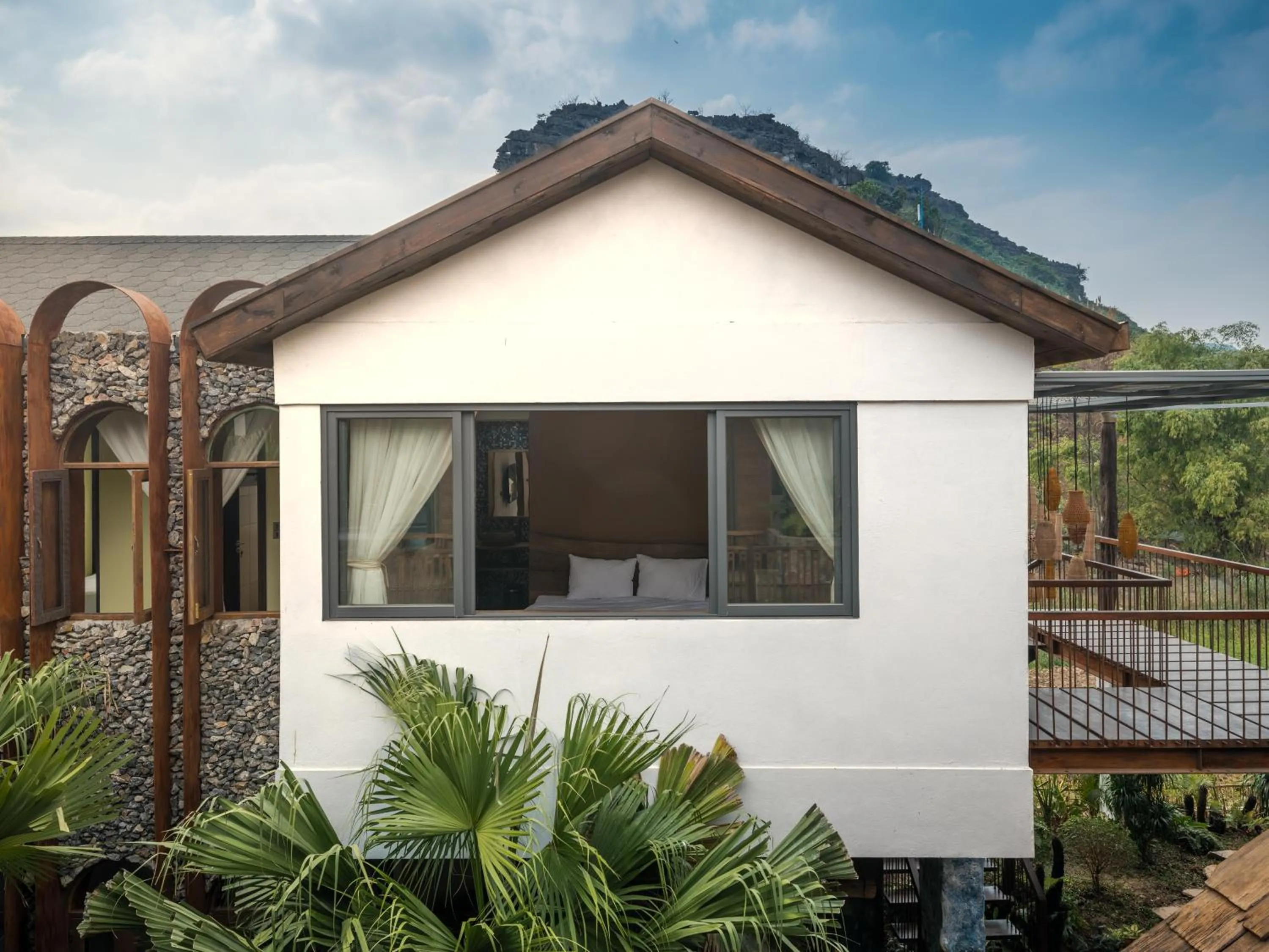 Day in Ailee Villa&Hotel TamCoc