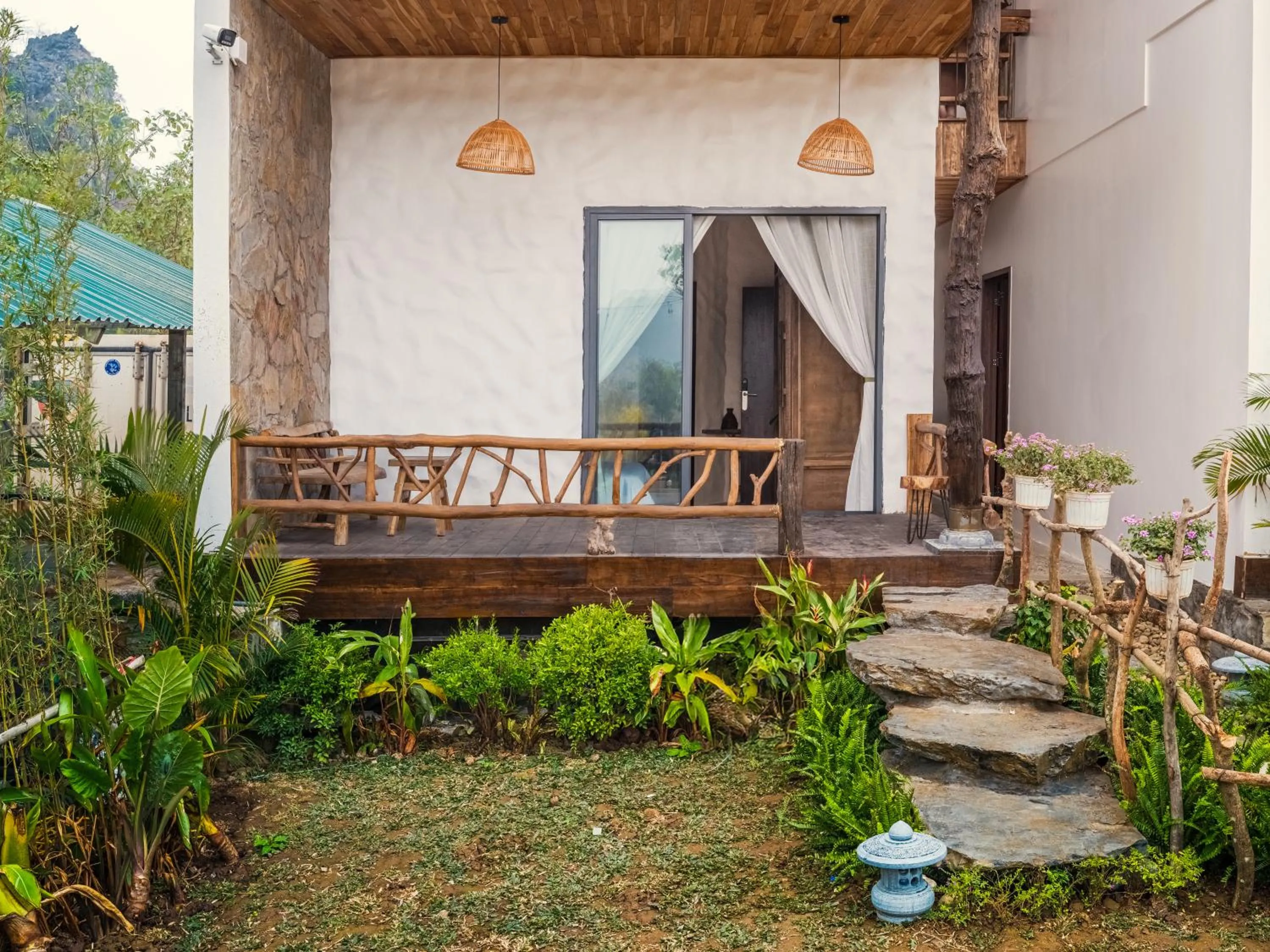 Garden view in Ailee Villa&Hotel TamCoc