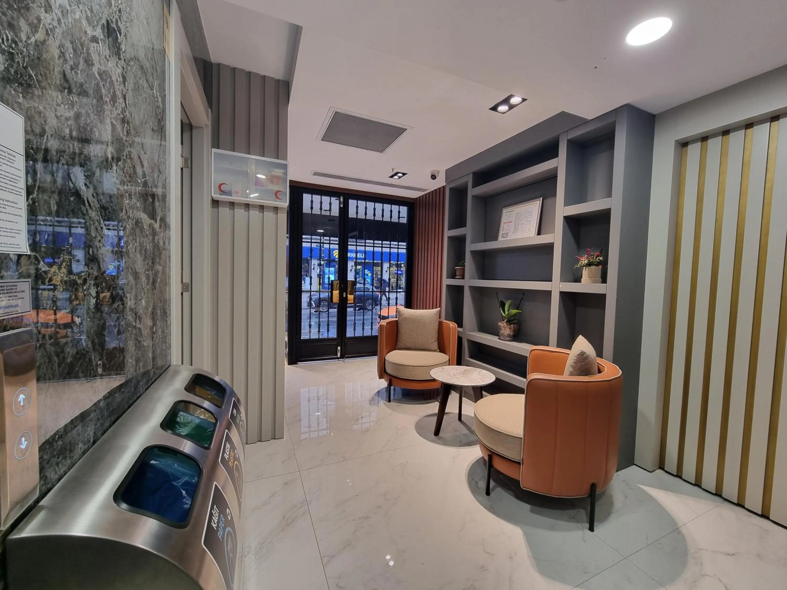 Lobby or reception in RIJJI HOTEL ISTANBUL OLD CiTY