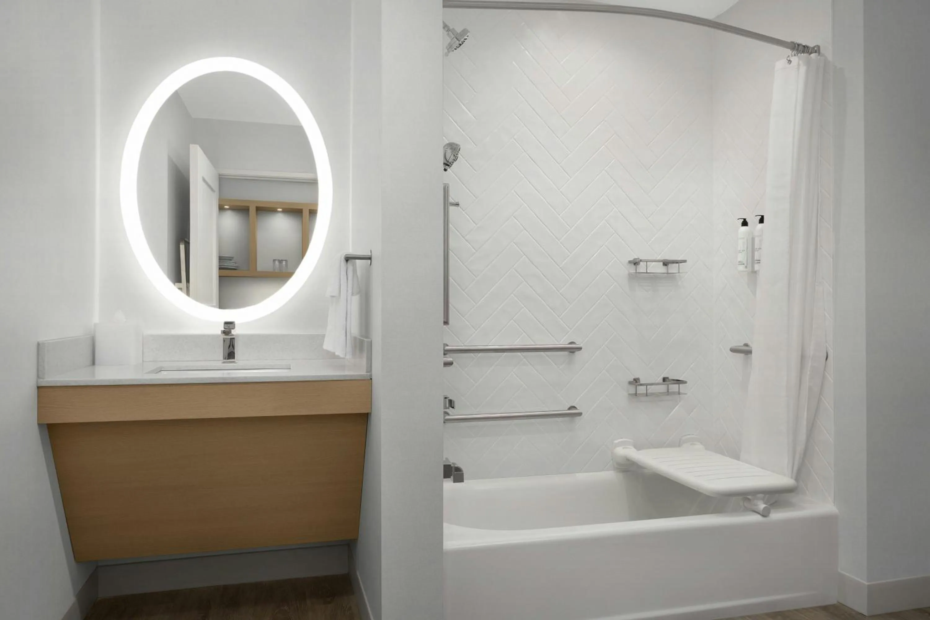 Bathroom in TownePlace Suites by Marriott Sikeston