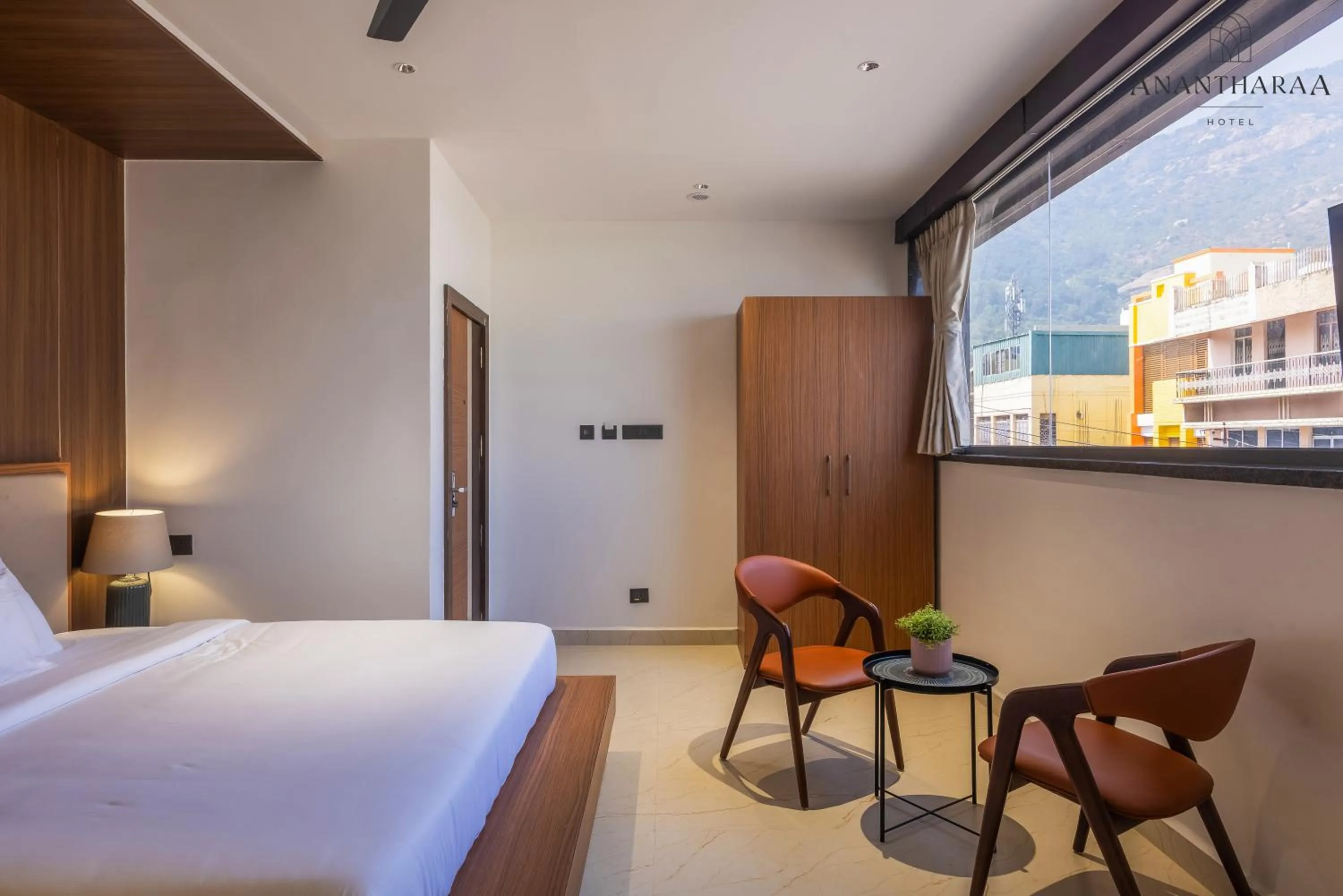 Bedroom, Bed in Anantharaa Hotel