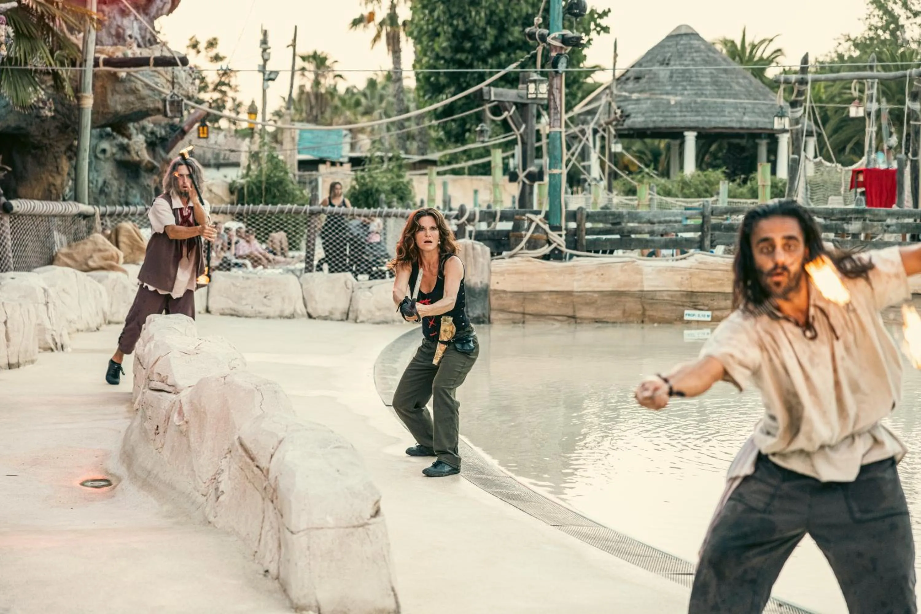 Evening entertainment in Hôtel Cap Pirate