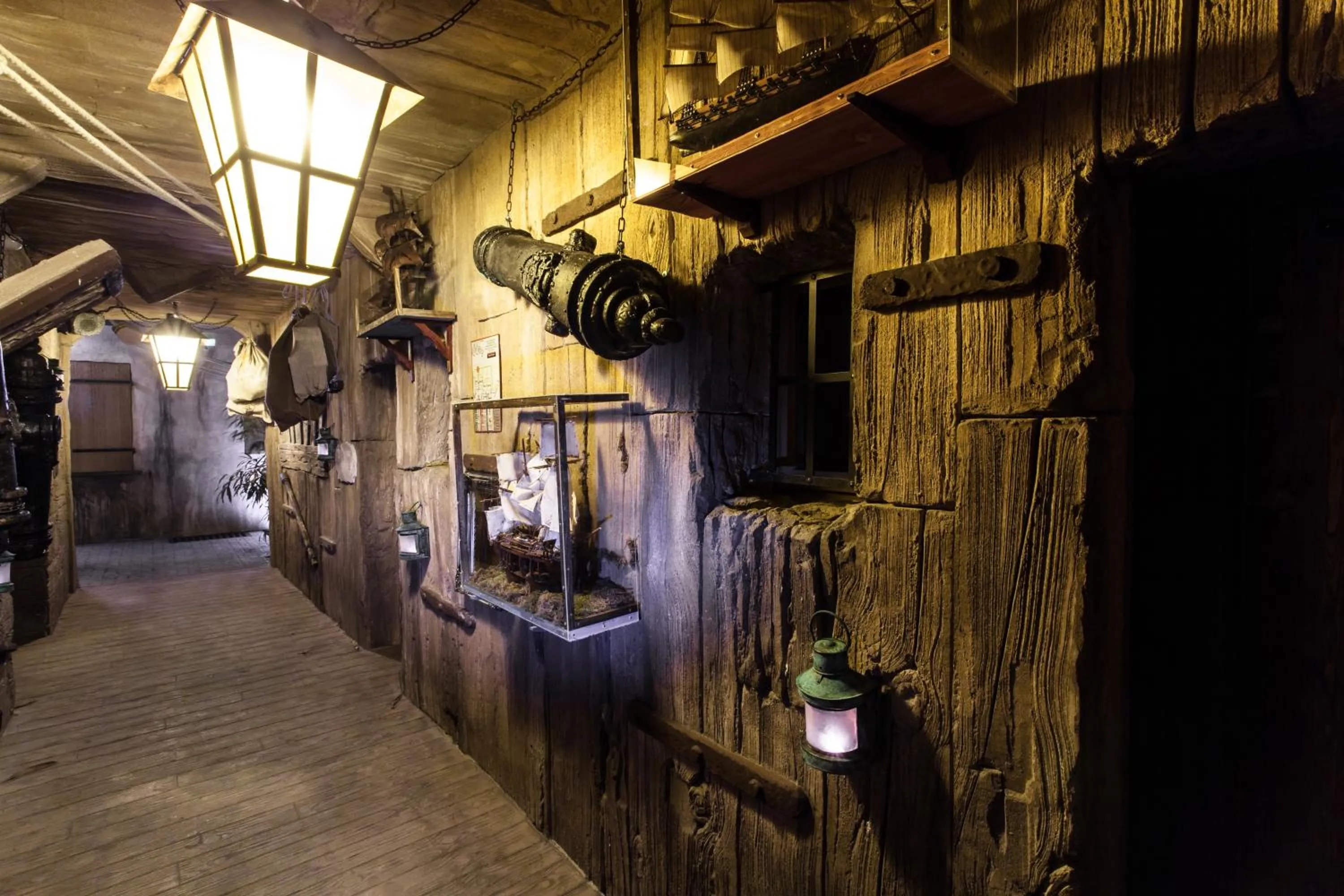 Staff in Hôtel Cap Pirate