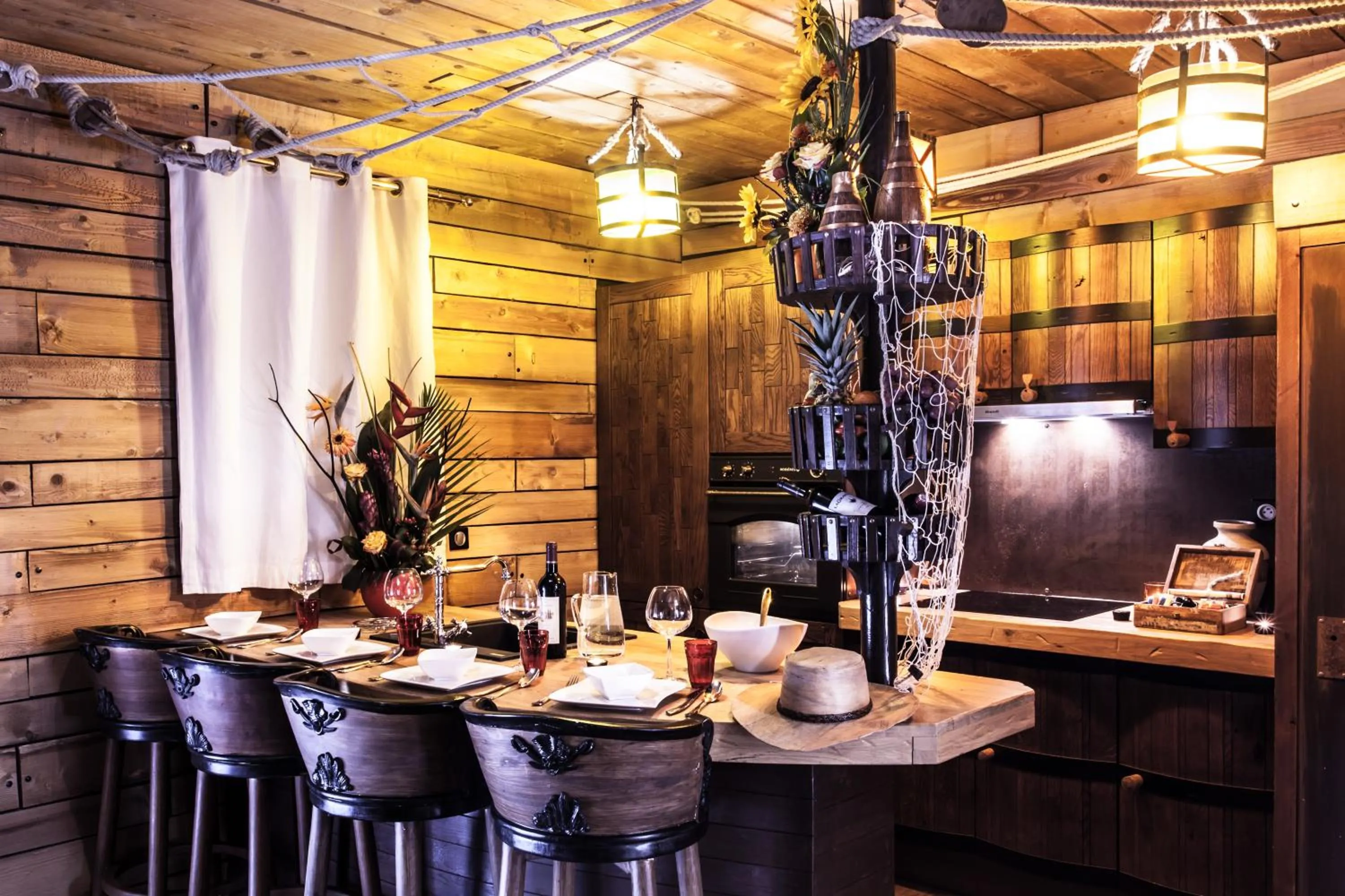 Staff in Hôtel Cap Pirate