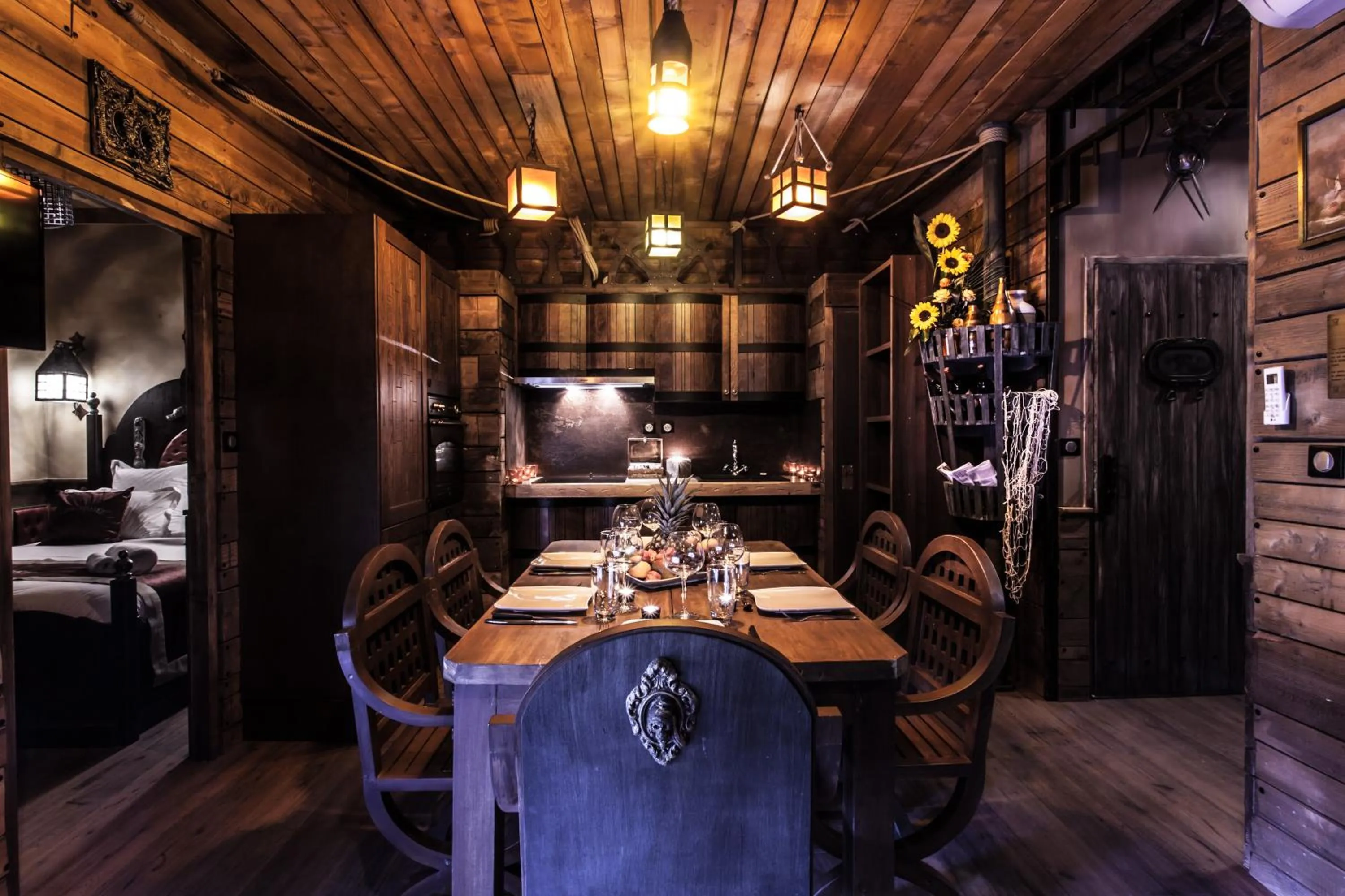 Staff in Hôtel Cap Pirate