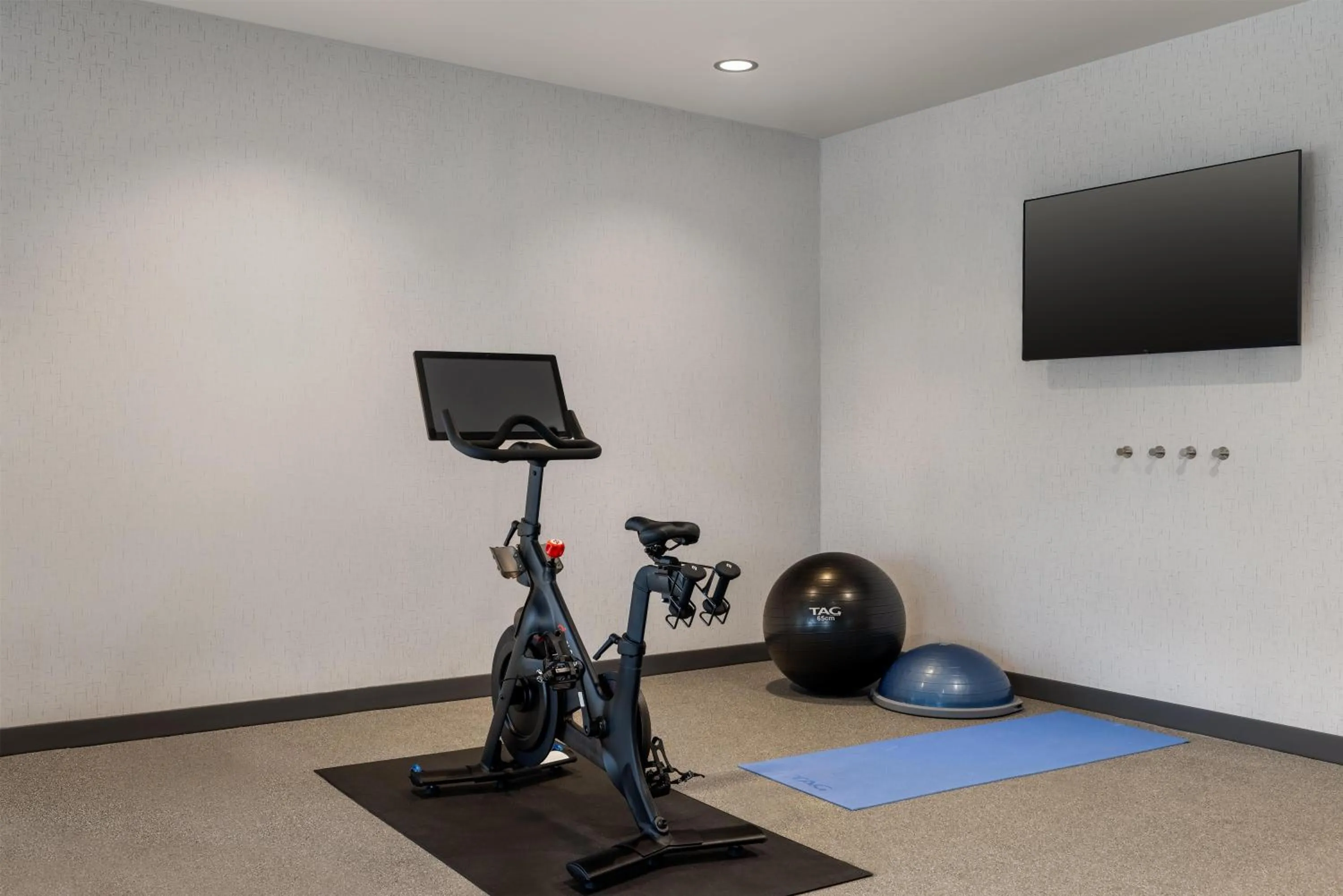 Fitness centre/facilities in Home2 Suites By Hilton Ames