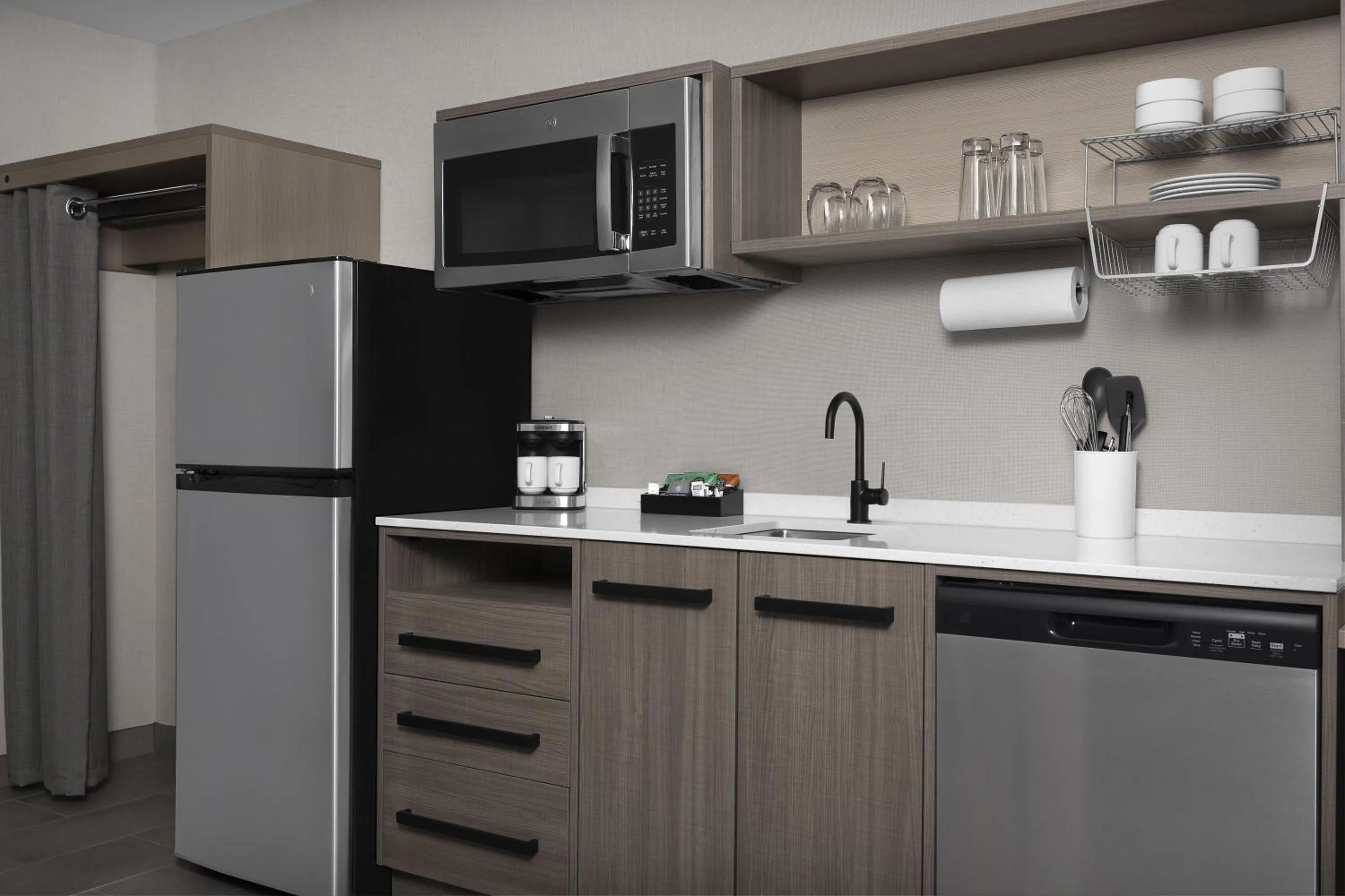 Kitchen or kitchenette in Home2 Suites By Hilton Ramsey