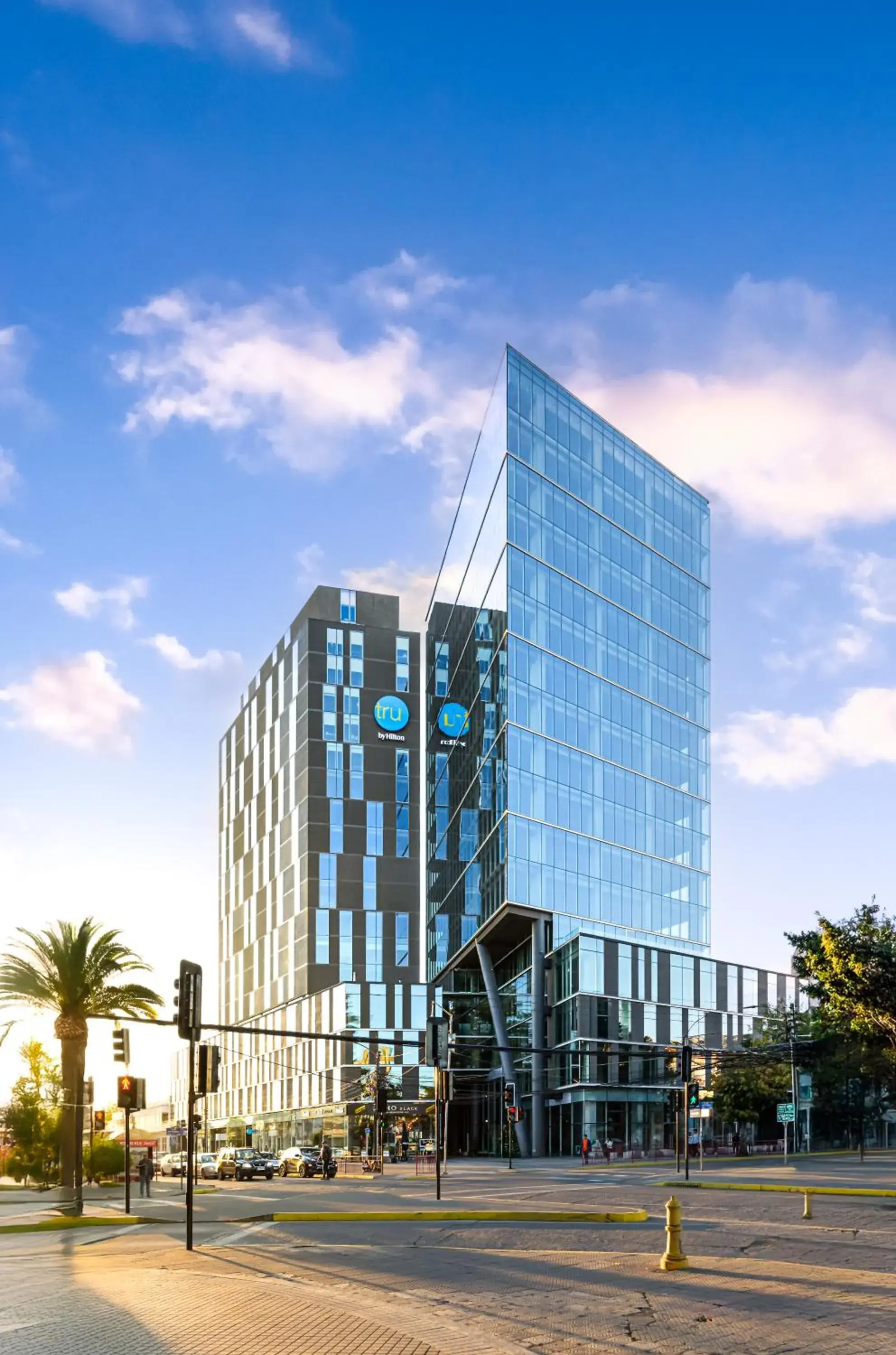 Property building in Tru By Hilton Chillan Ferrat Property building in Tru By Hilton Chillan Ferrat