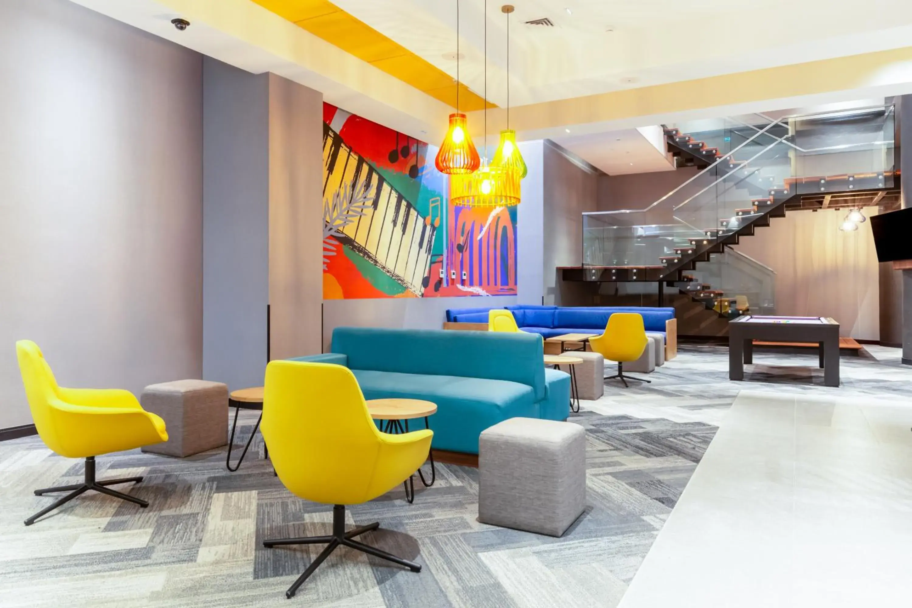 Restaurant/places to eat in Tru By Hilton Chillan Ferrat Restaurant/places to eat in Tru By Hilton Chillan Ferrat