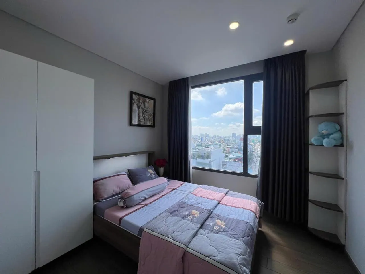 Bed in Great View Vinh Hoi Apartment