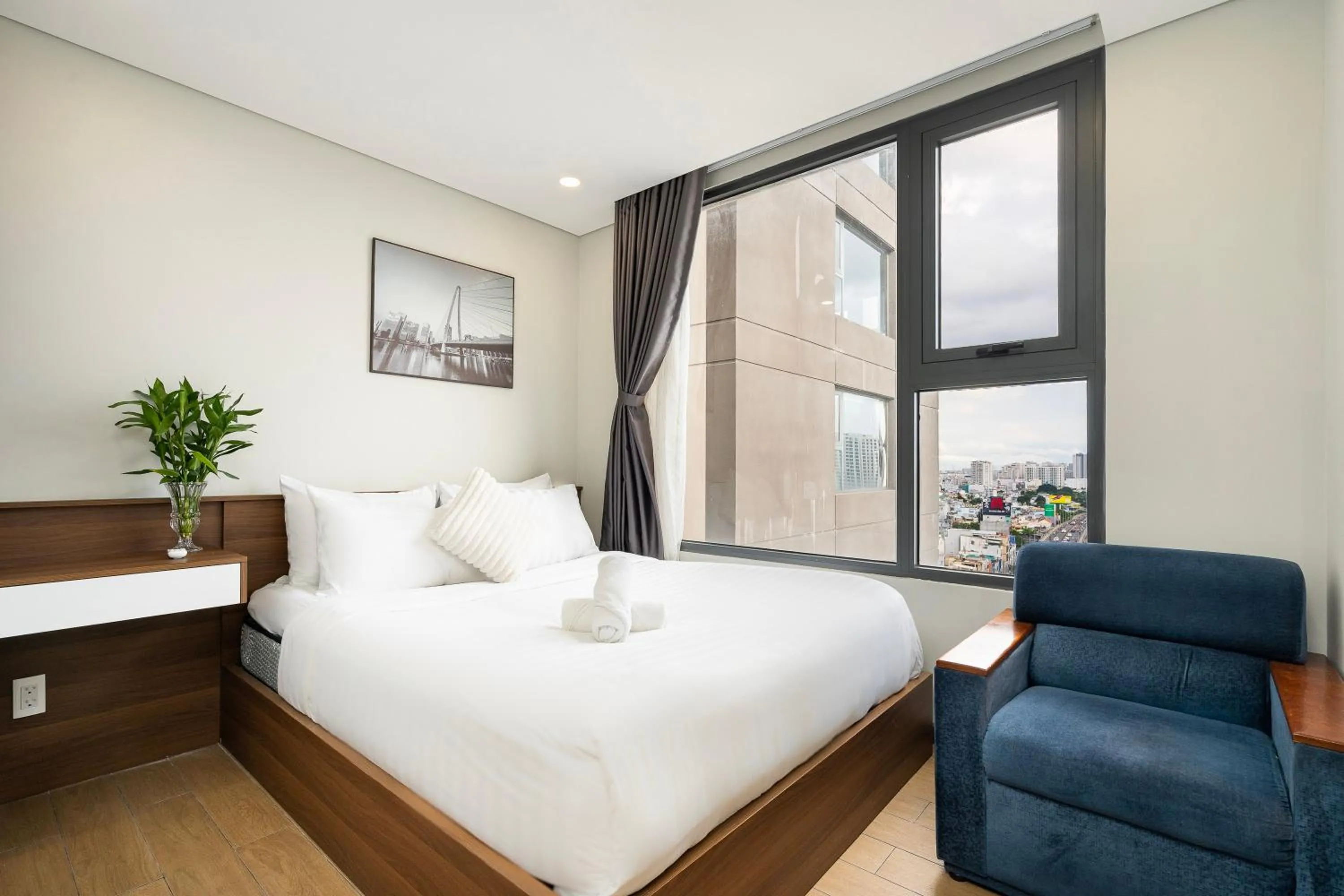 Bed in Great View Vinh Hoi Apartment