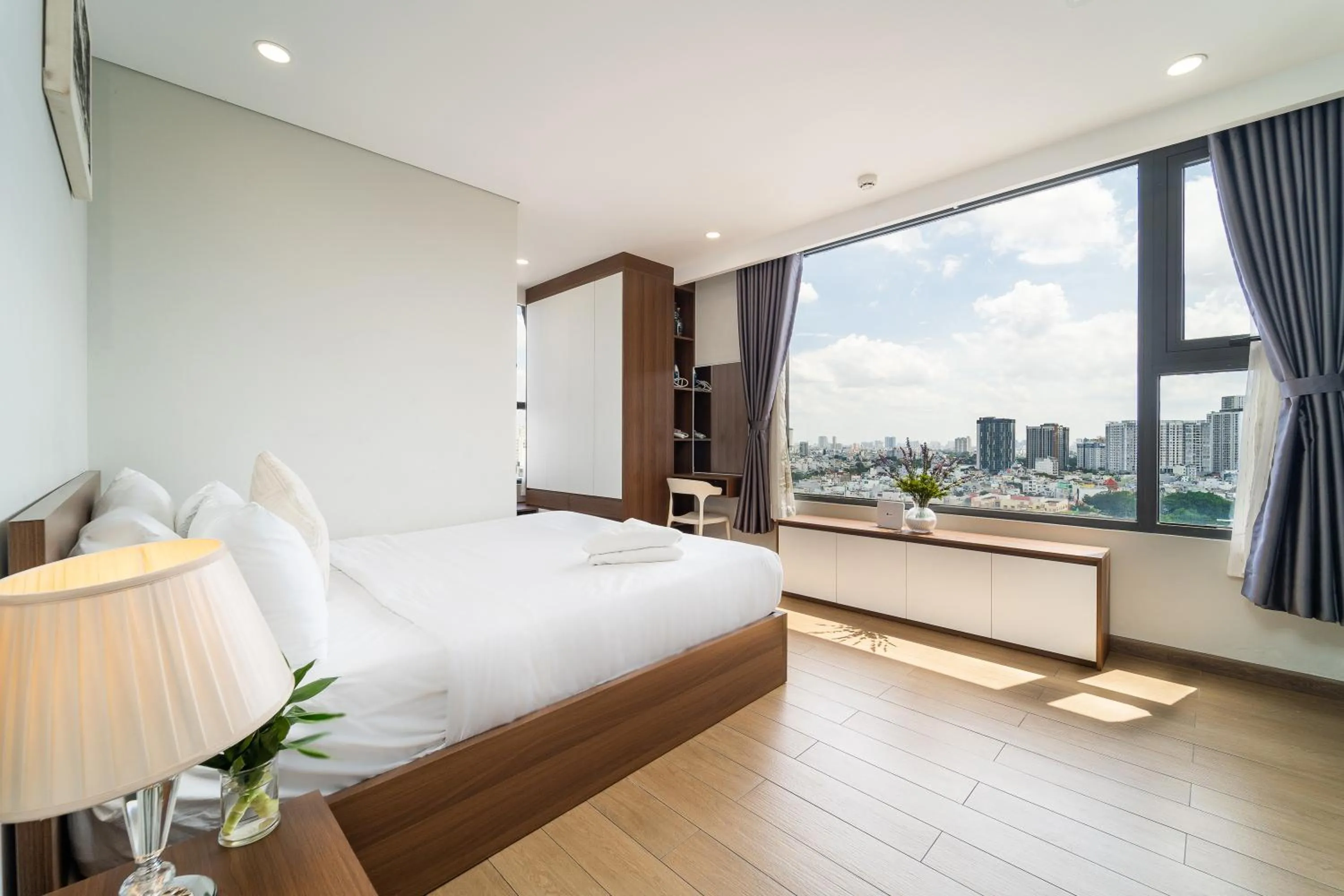 Bed in Great View Vinh Hoi Apartment