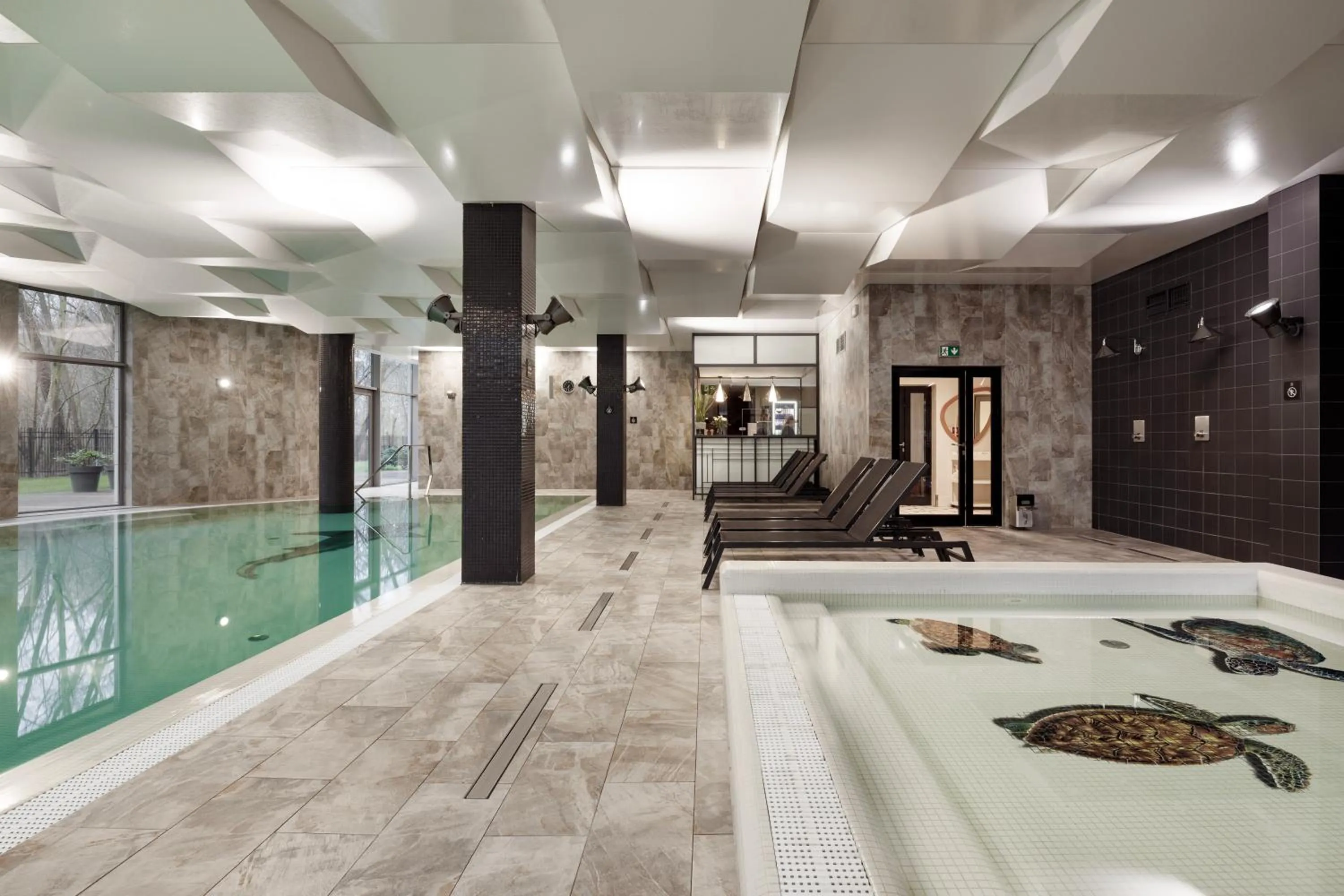 Swimming pool in Diune Resort by Zdrojowa