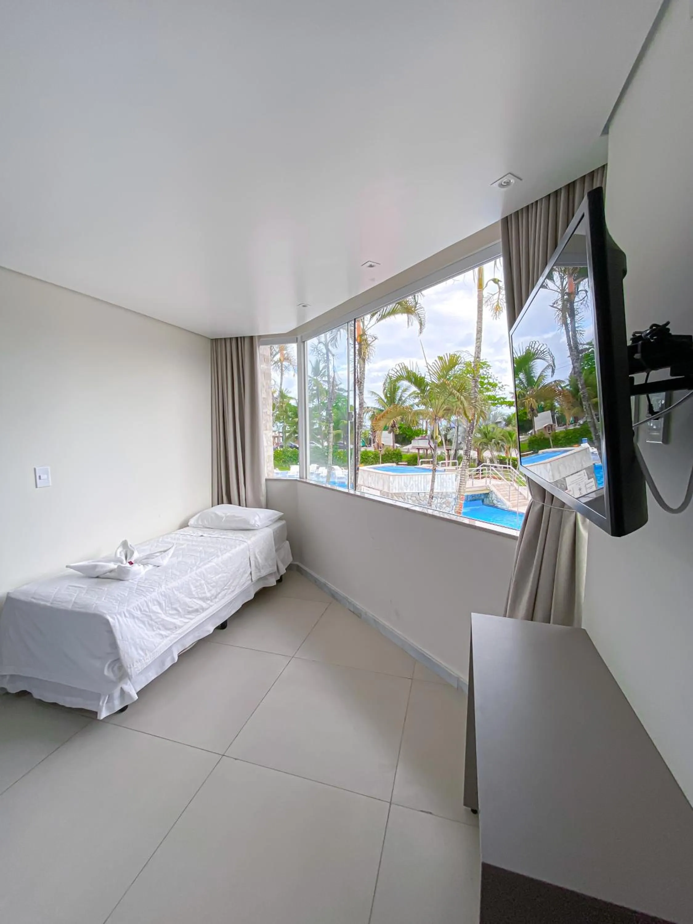 Bed in Bosque do Porto Praia Hotel