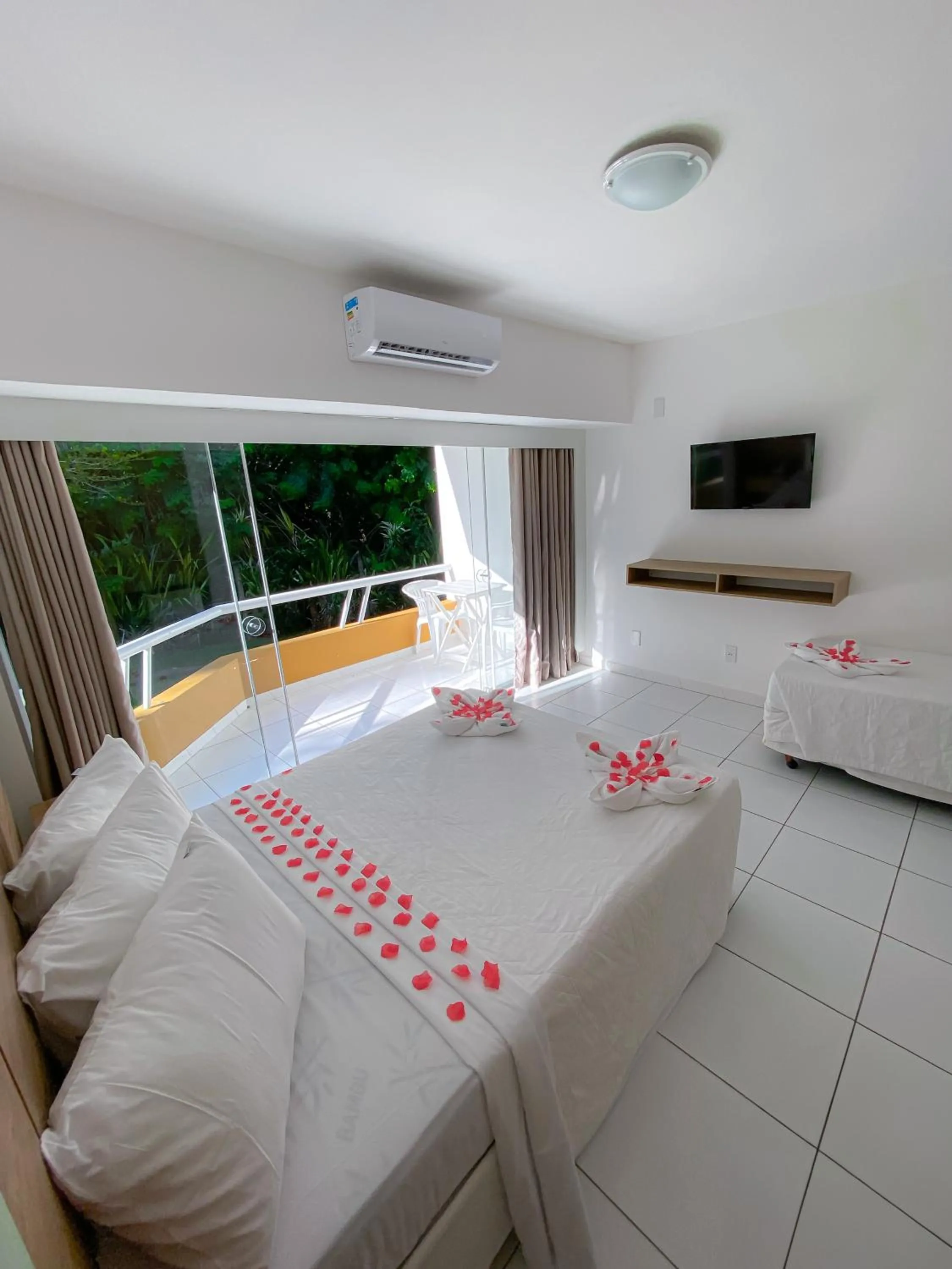 Bed in Bosque do Porto Praia Hotel