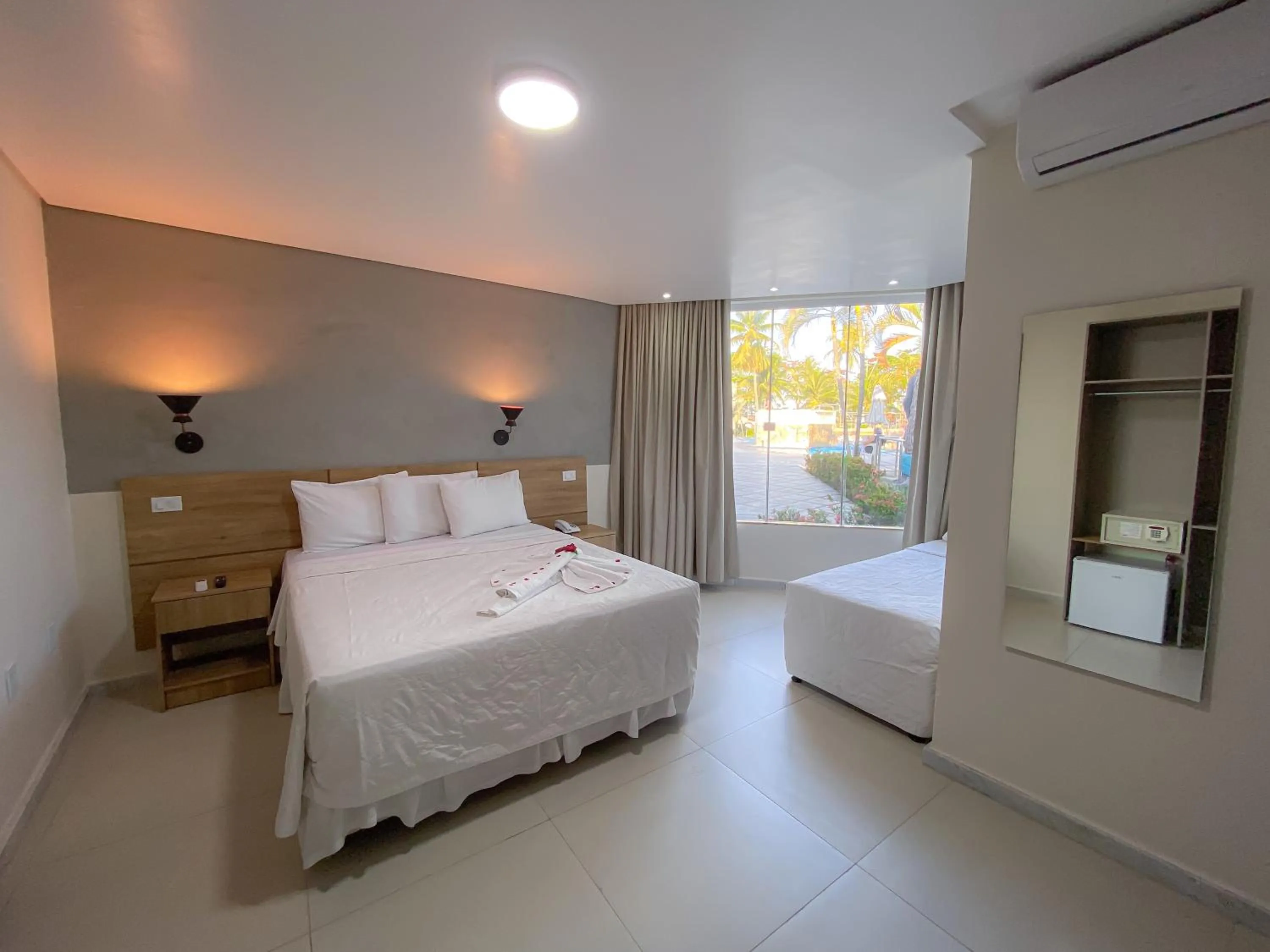 Bed in Bosque do Porto Praia Hotel