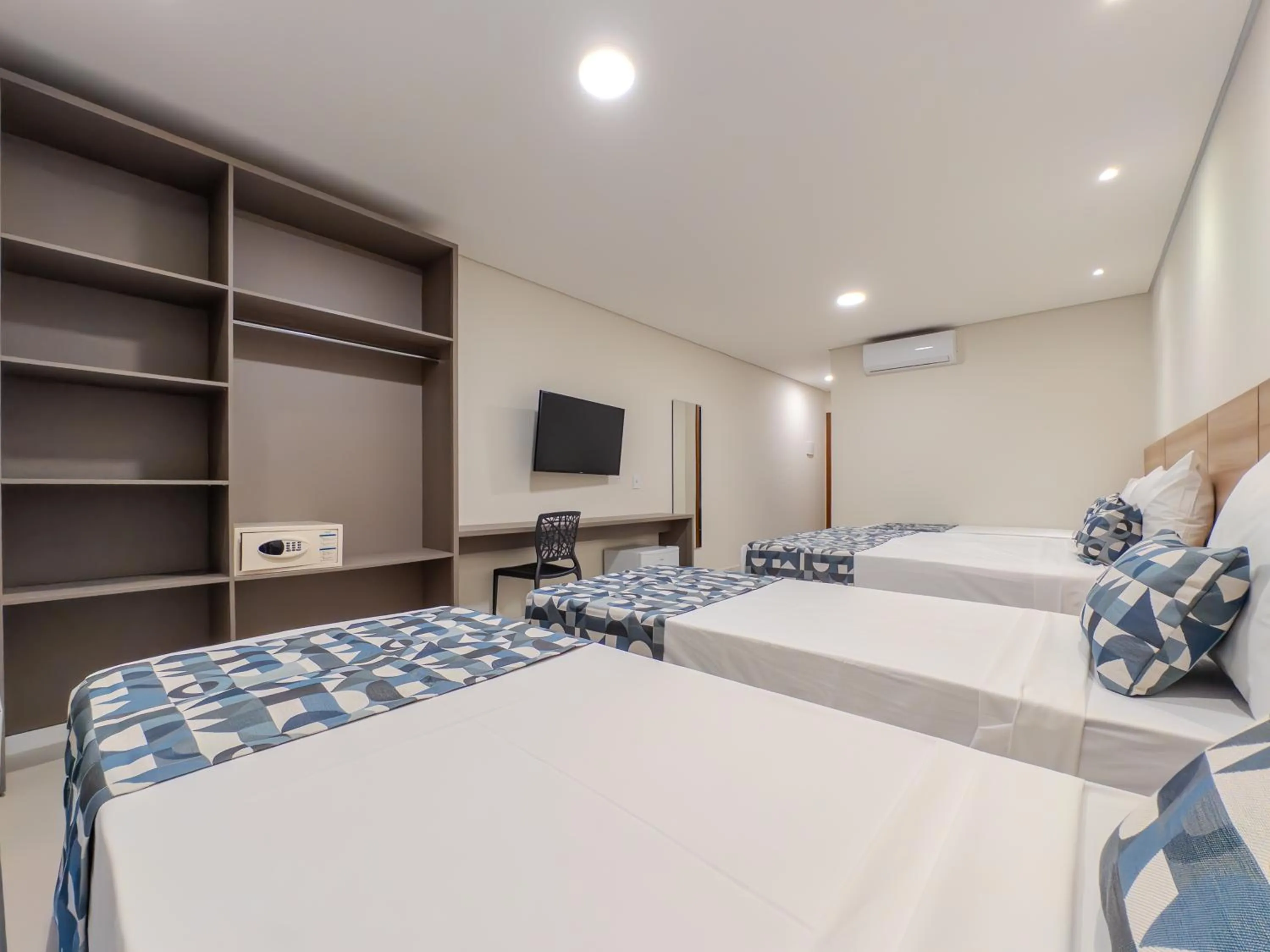 Bed in Bosque do Porto Praia Hotel