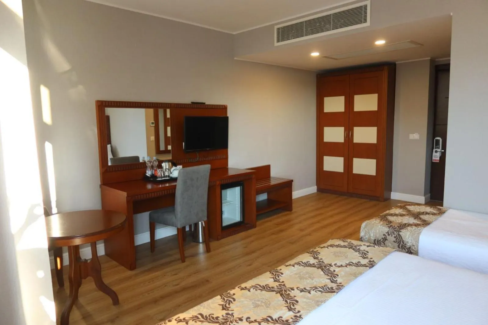 Photo of the whole room, Bed in Era Palace Batumi