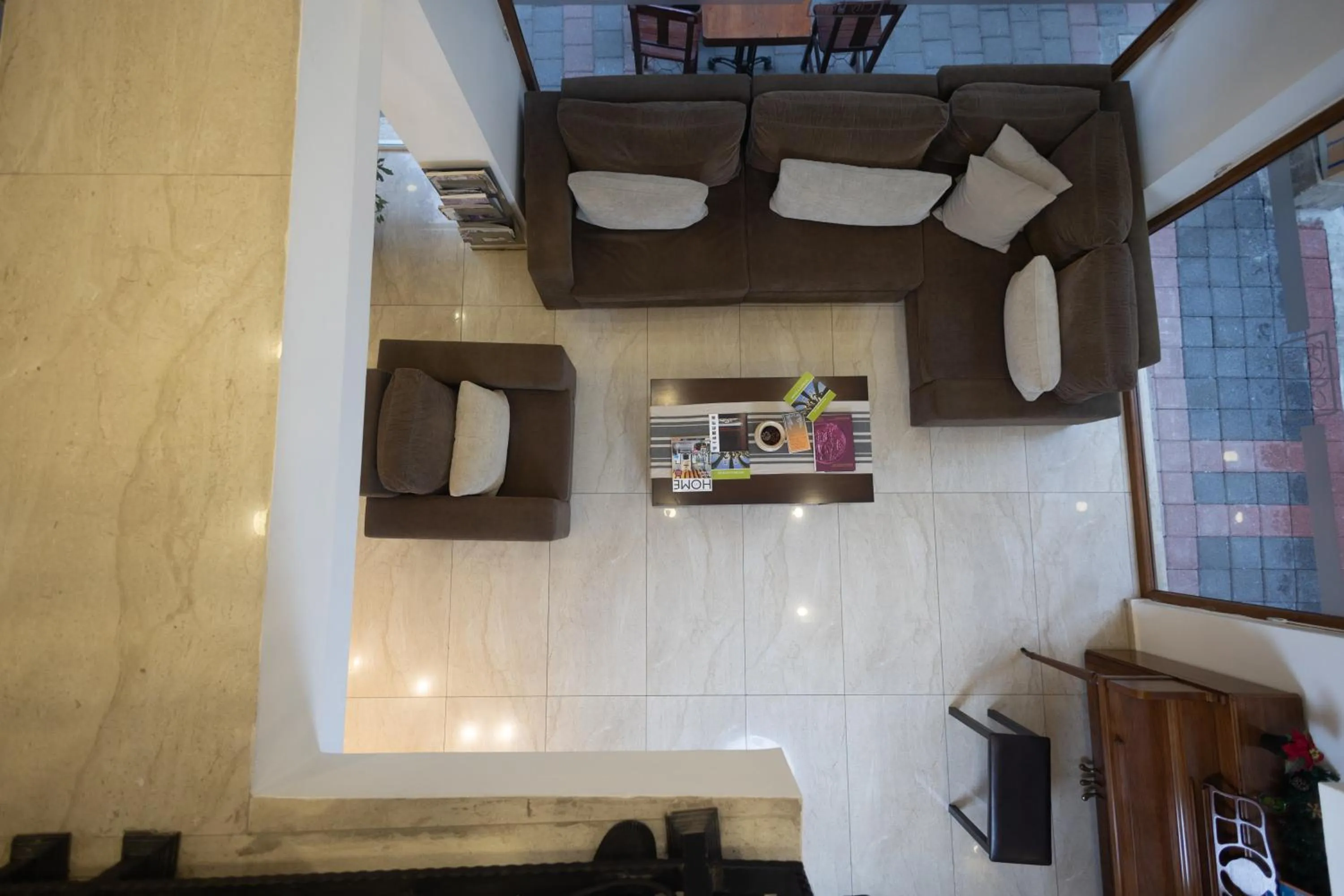 Lobby or reception in MB City Hotel