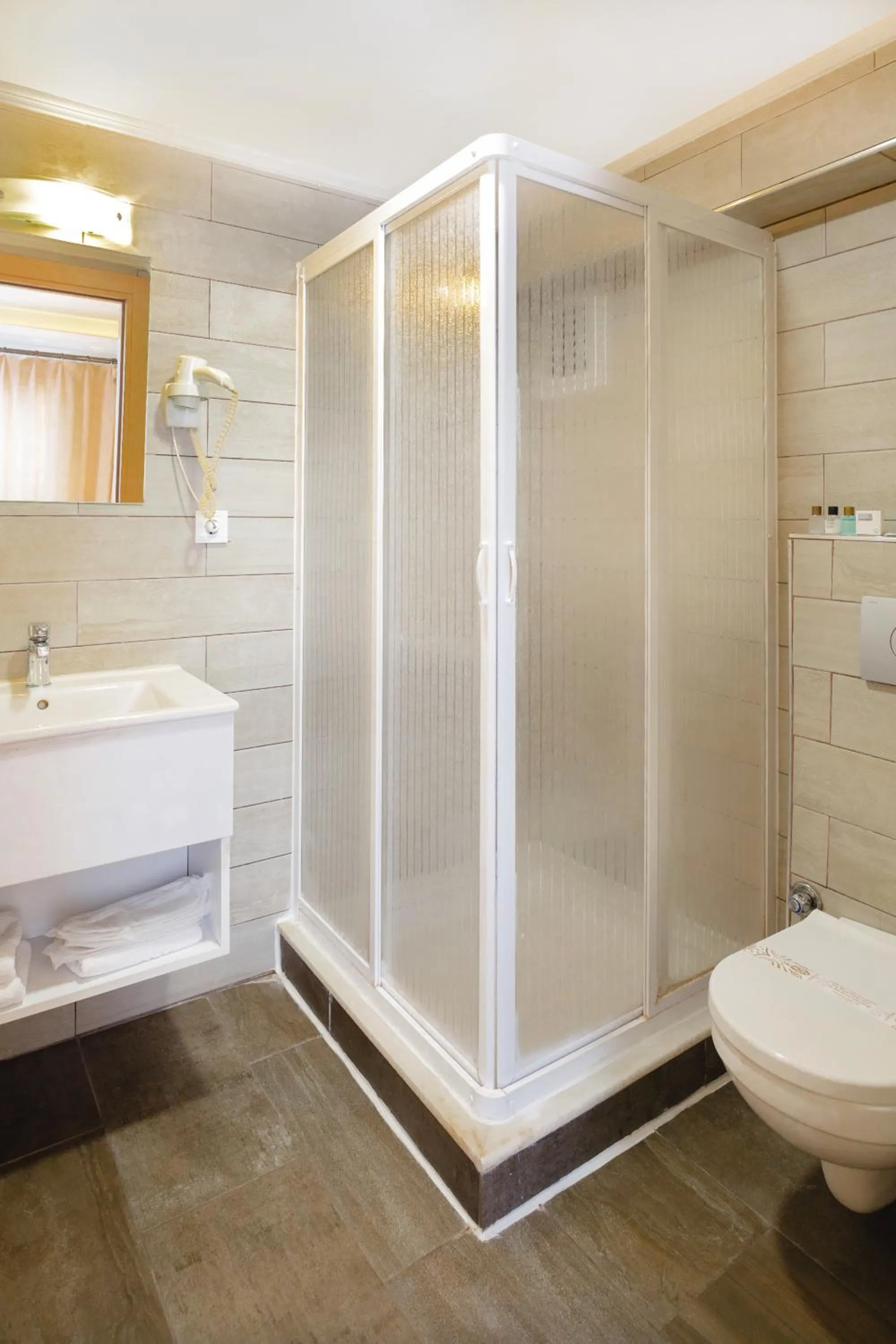 Shower in MB City Hotel