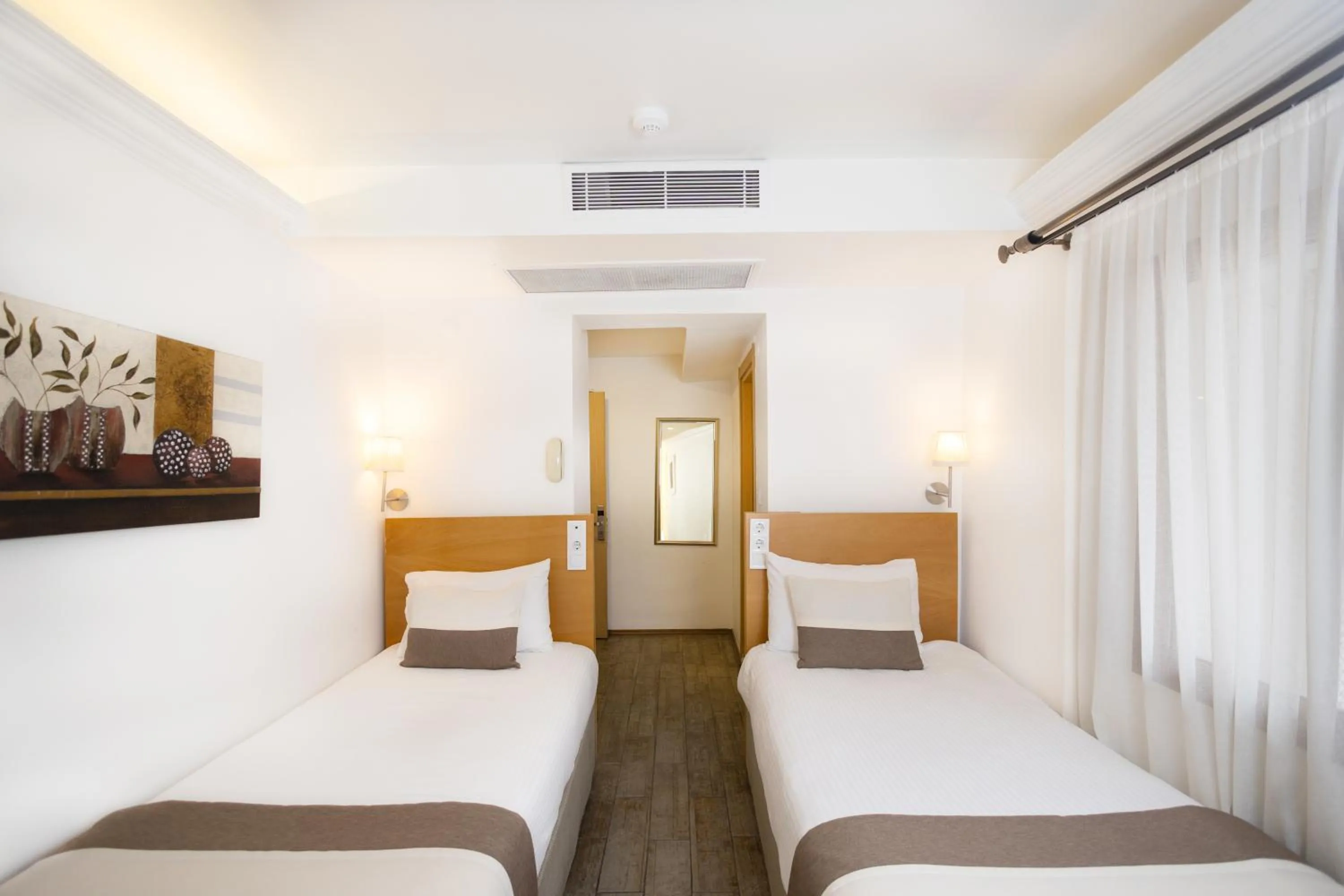 Bed in MB City Hotel