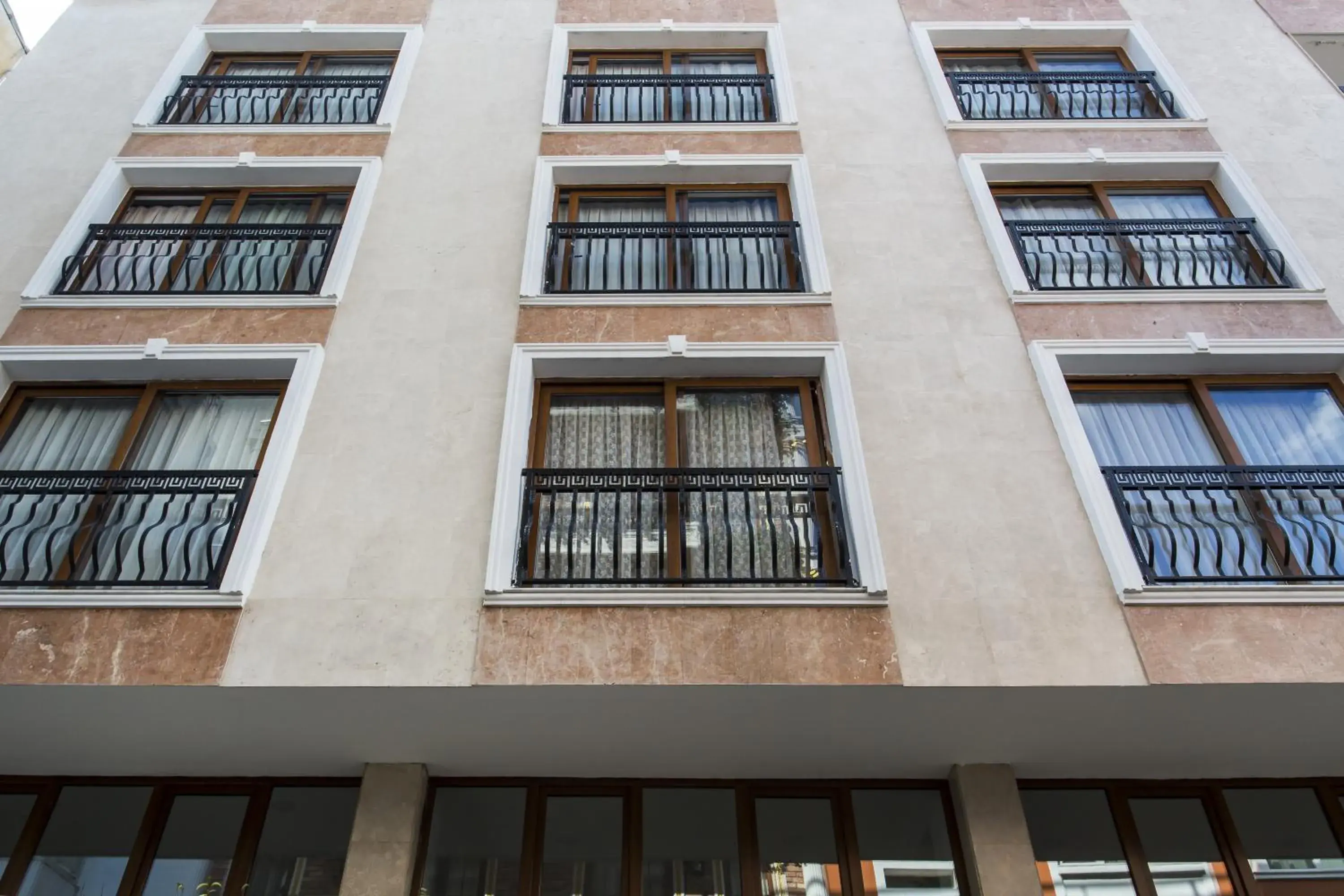 Facade/entrance in MB City Hotel Facade/entrance in MB City Hotel