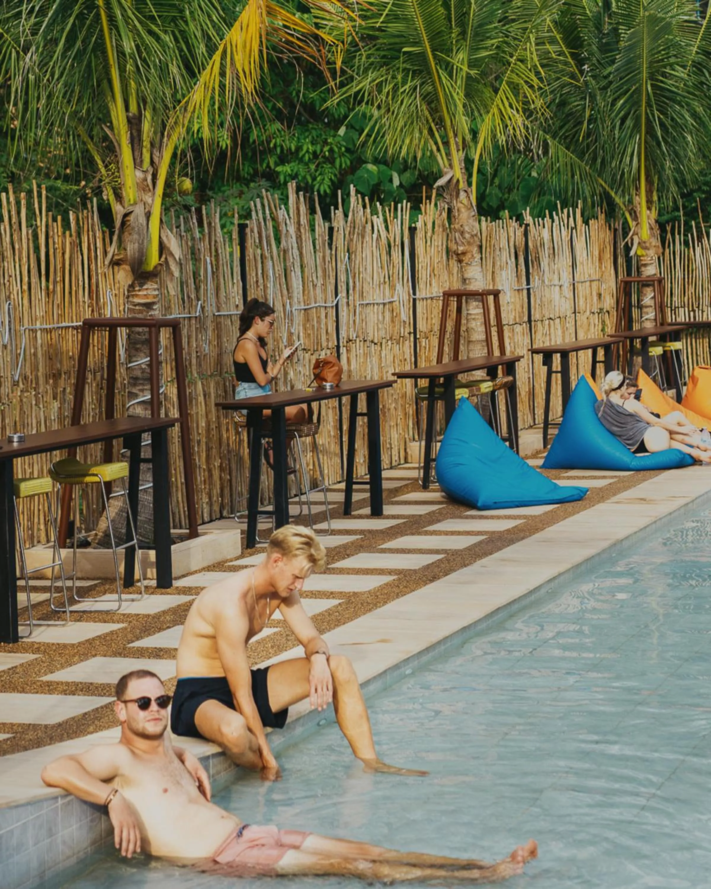 Summer Club and Hostel Ao Nang