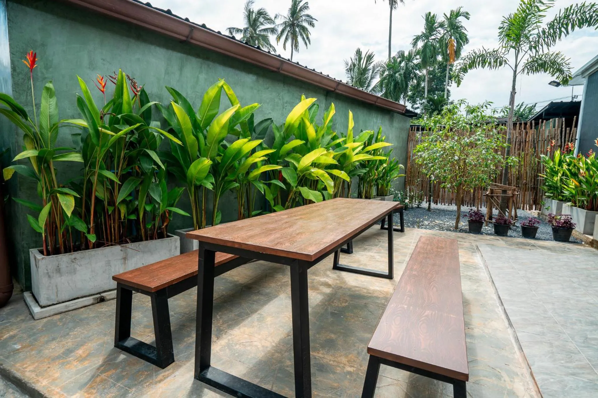 Summer Club and Hostel Ao Nang