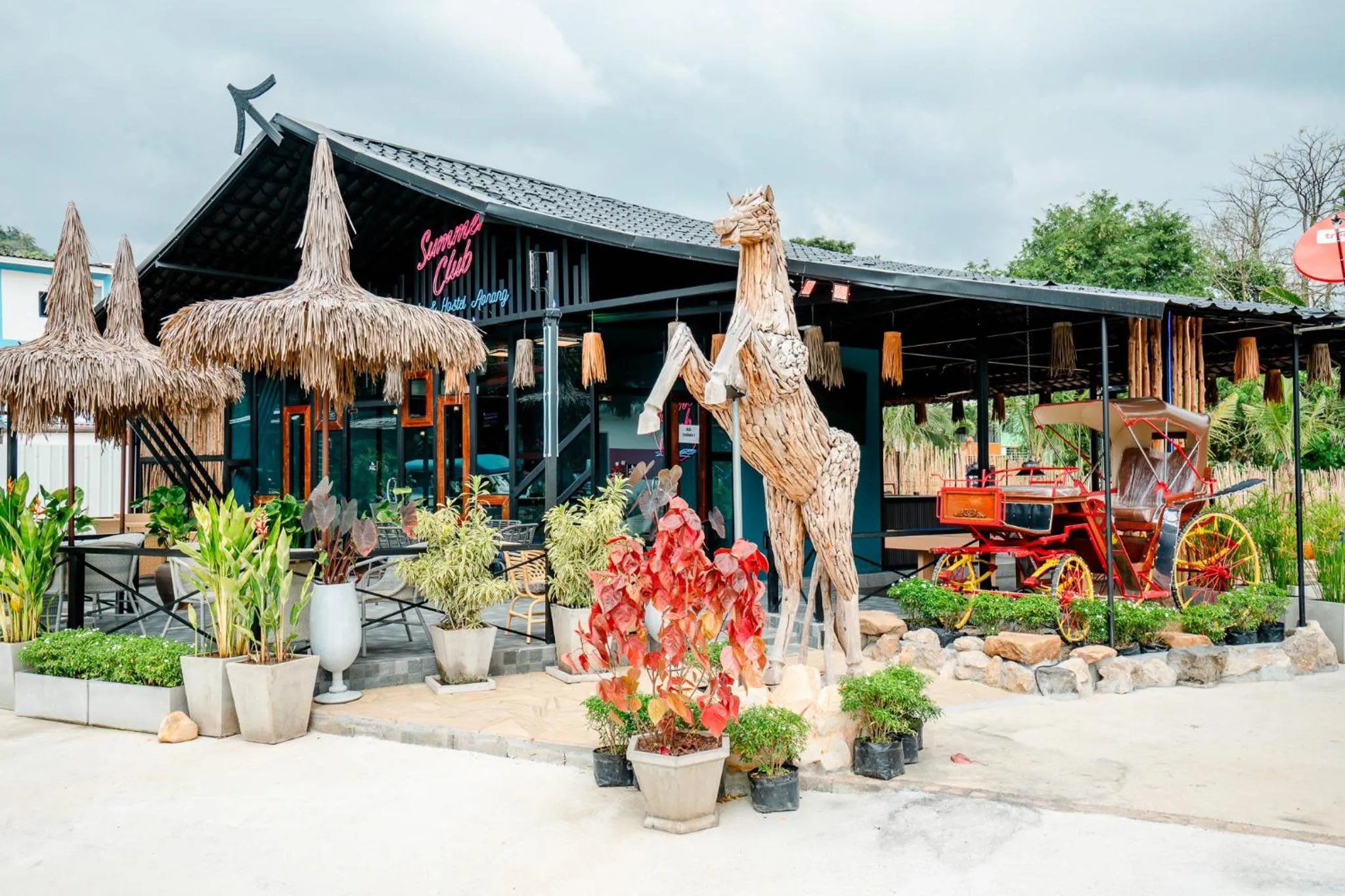 Summer Club and Hostel Ao Nang