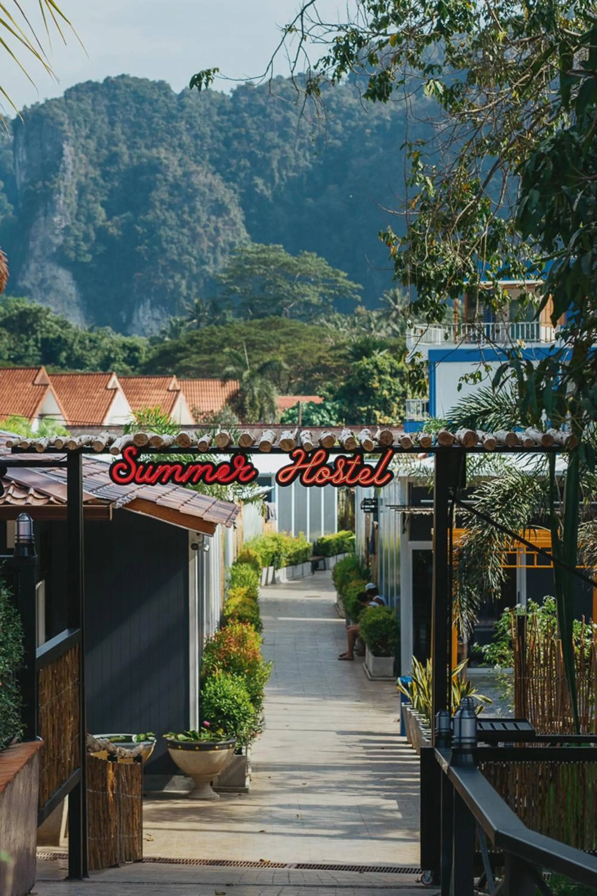 Summer Club and Hostel Ao Nang