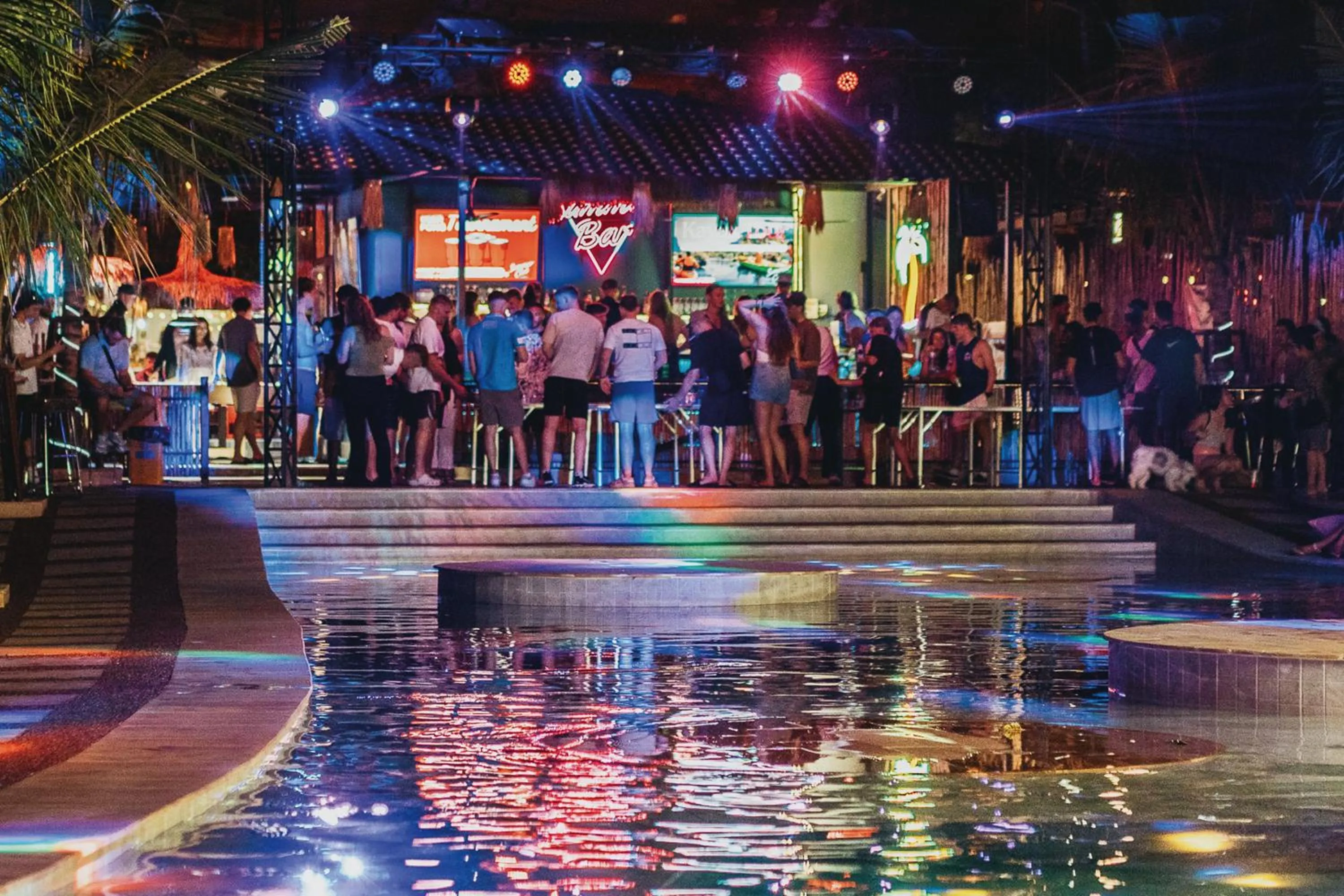 Summer Club and Hostel Ao Nang