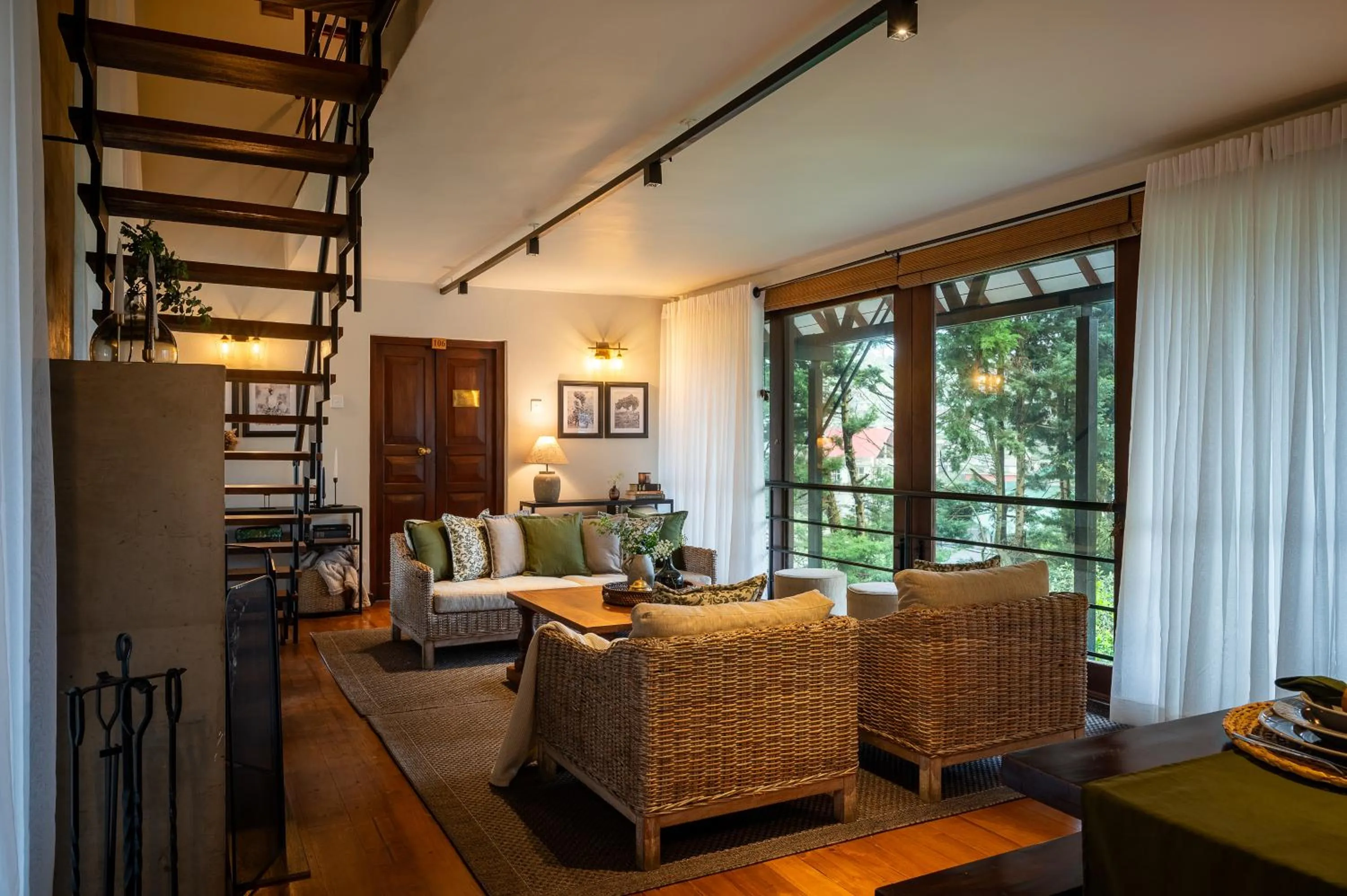 Tathya Hills - Luxe Garden Retreat In The Hills