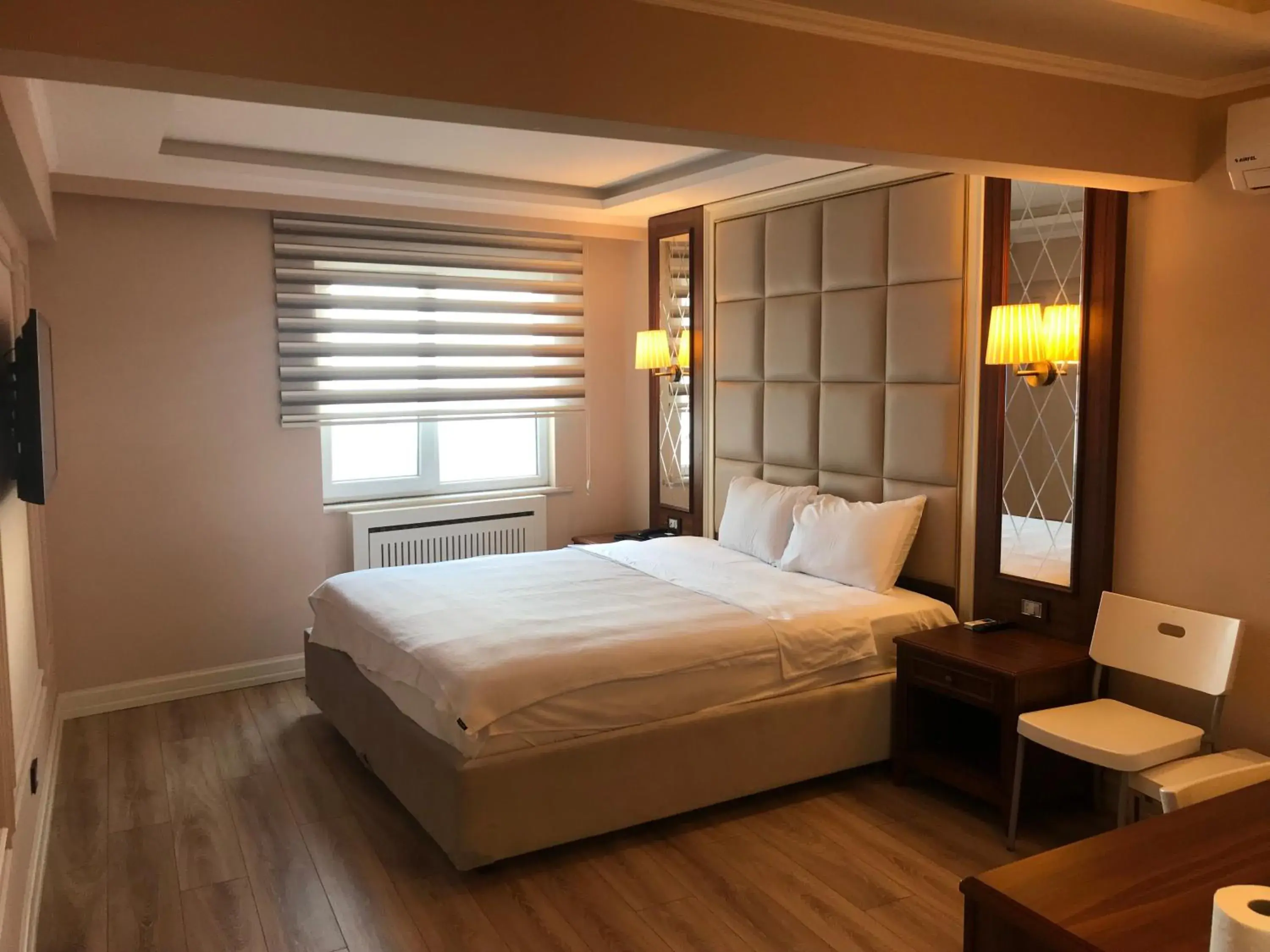 Deluxe Room in Fimka Hotel Deluxe Room in Fimka Hotel