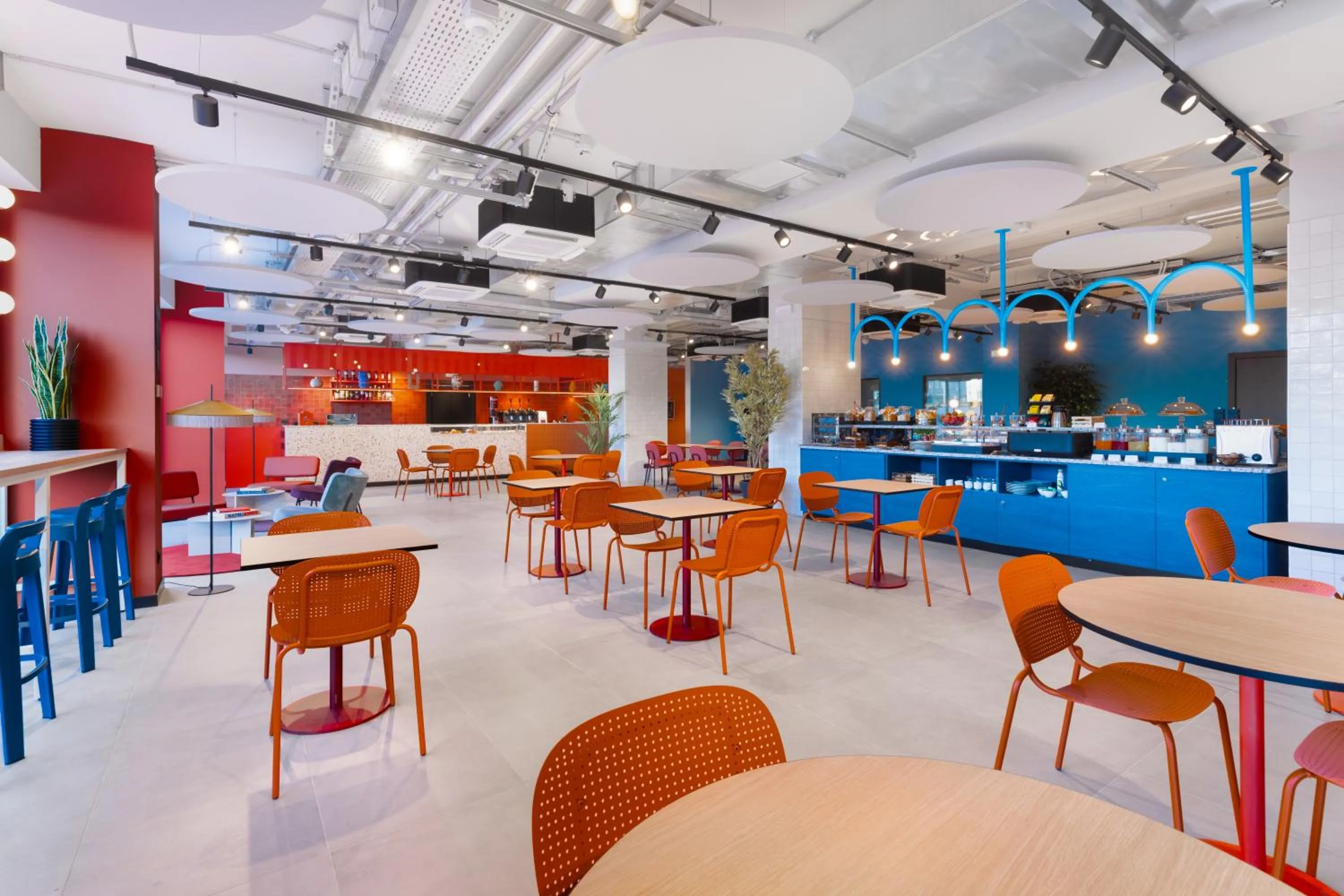 Lounge or bar in CX Naples Centrale