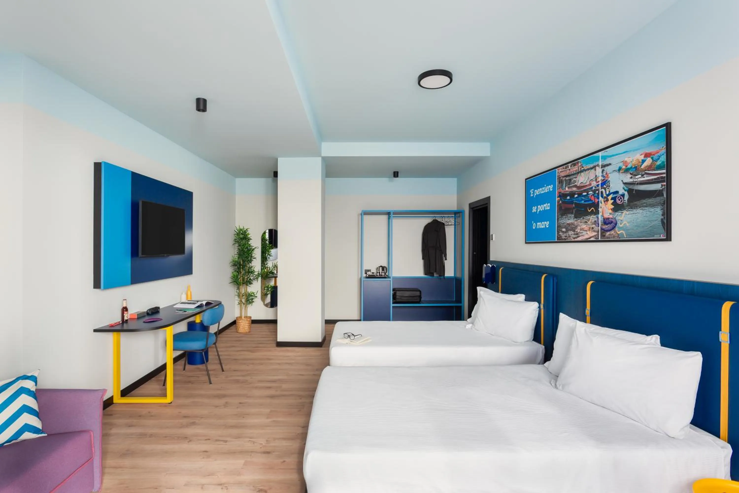 Bedroom, Bed in CX Naples Centrale