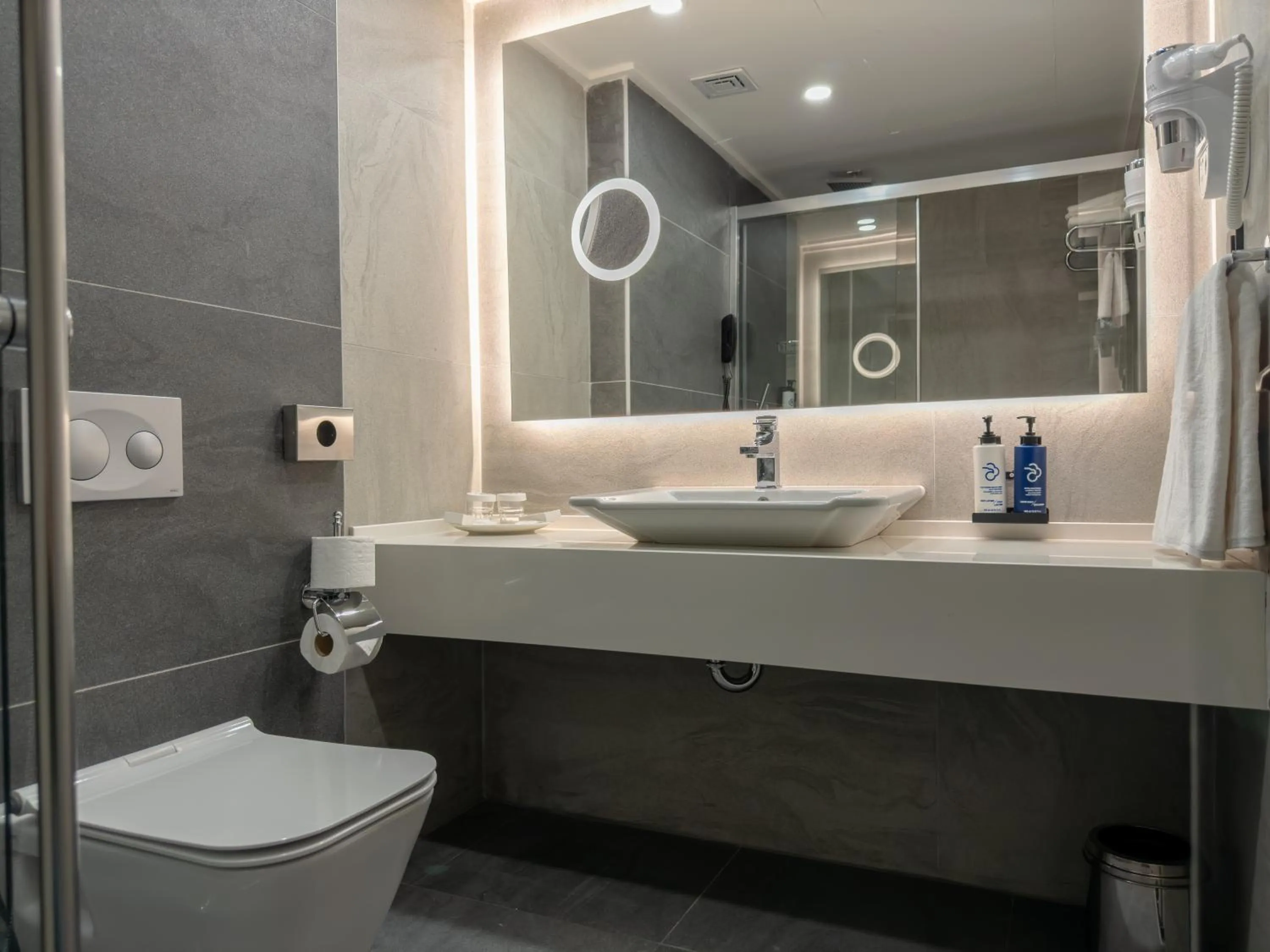 Bathroom in Dedeman Adana