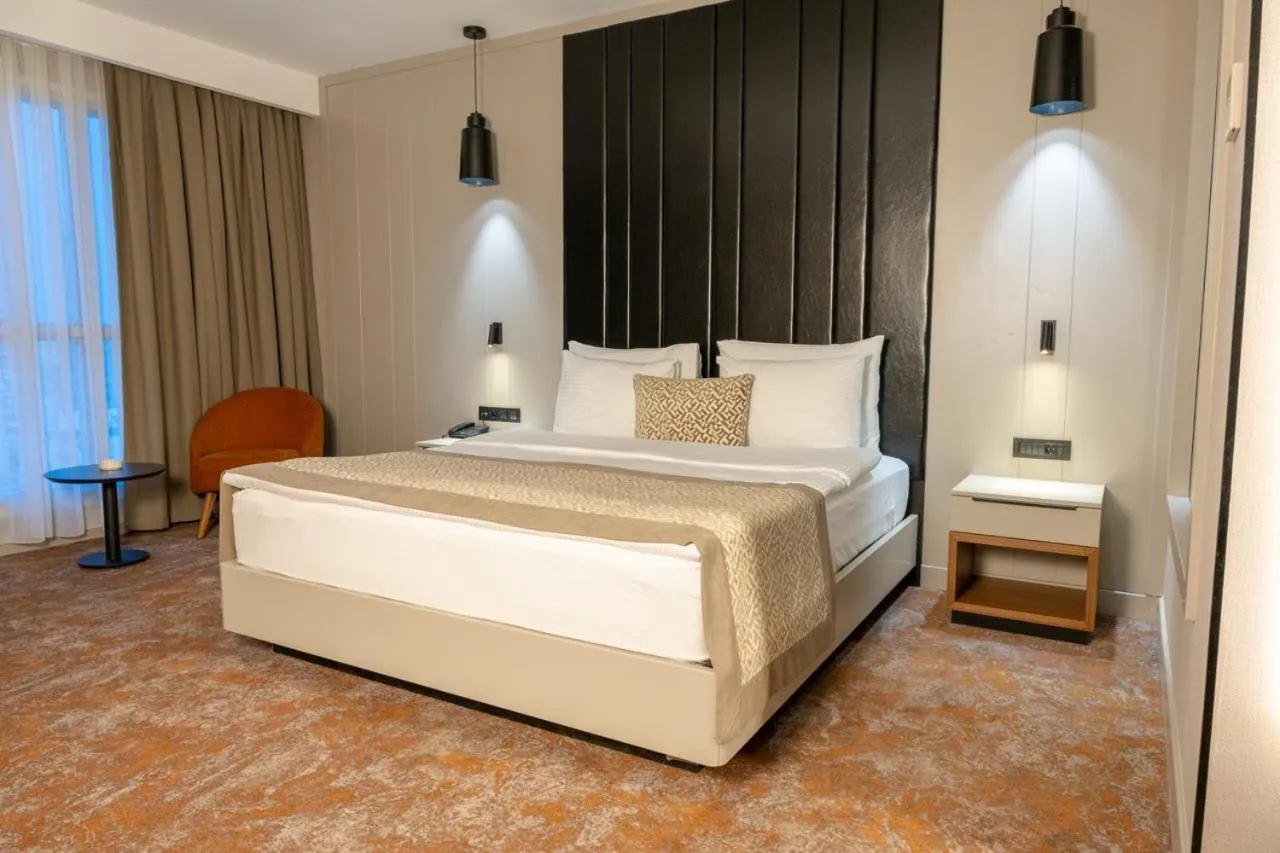 Bed in Dedeman Adana