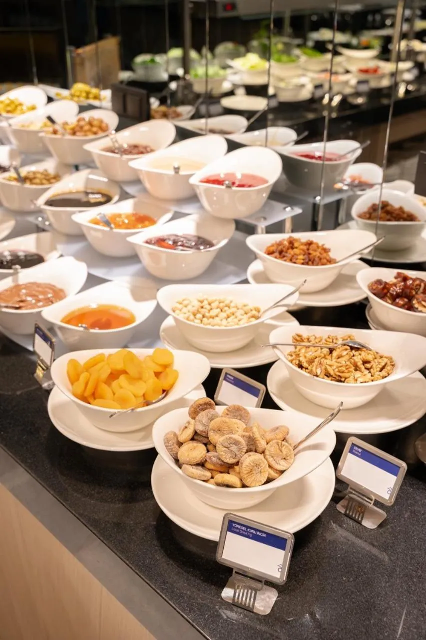 Breakfast in Dedeman Adana