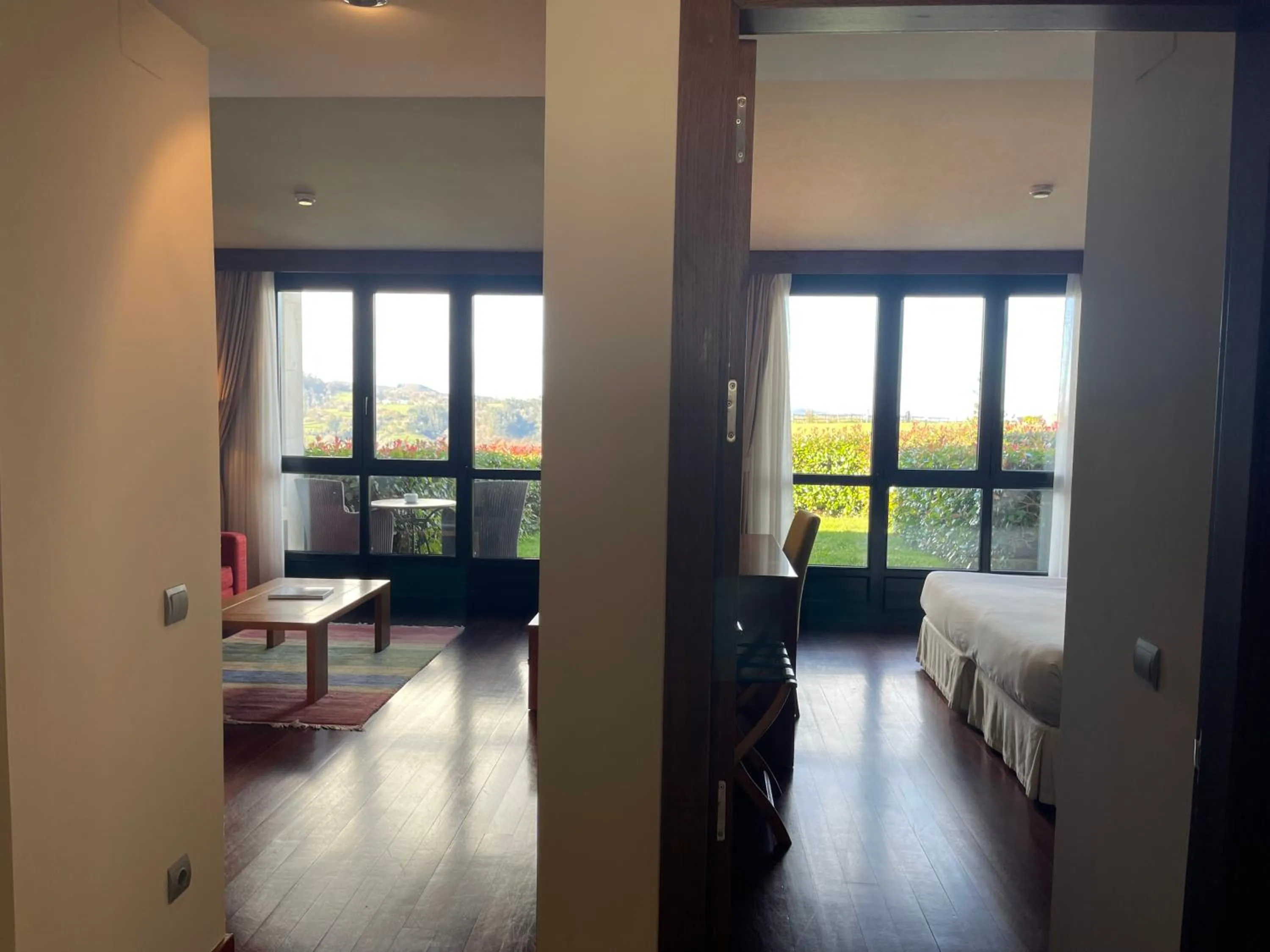 Garden view, Bed in Hosteria de Torazo Nature Hotel & Spa