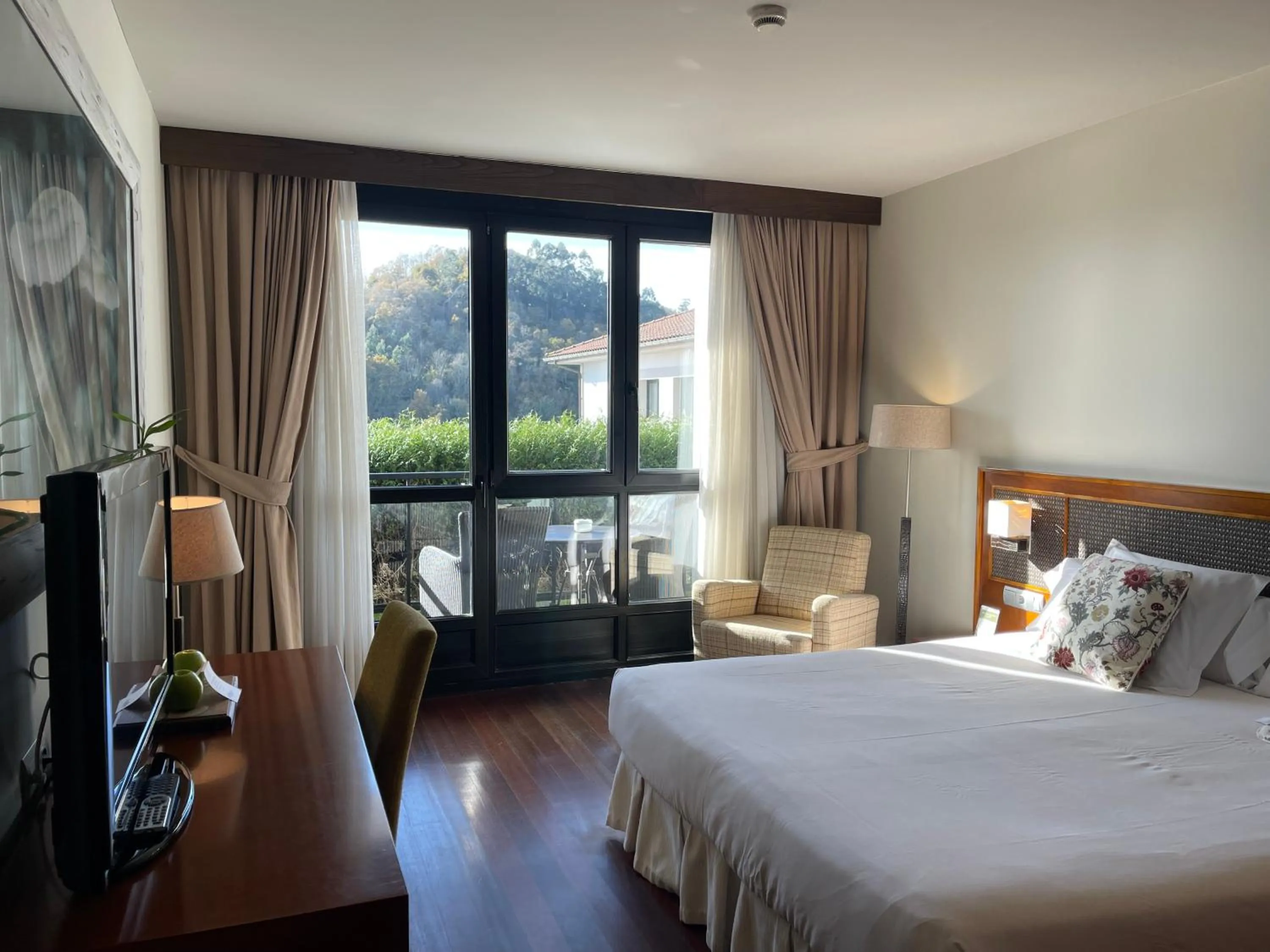 Natural landscape, Bed in Hosteria de Torazo Nature Hotel & Spa