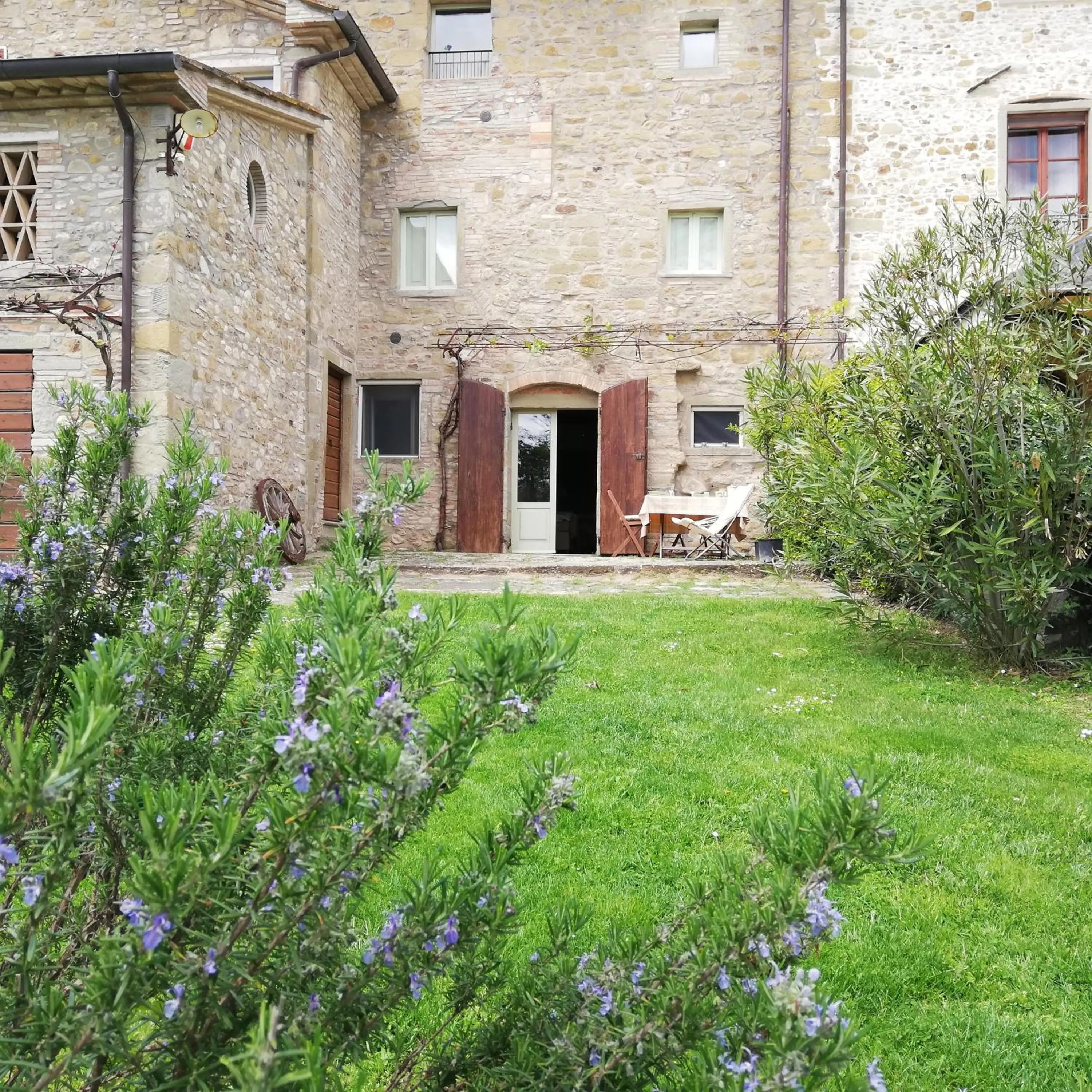 Property building in Tinaia