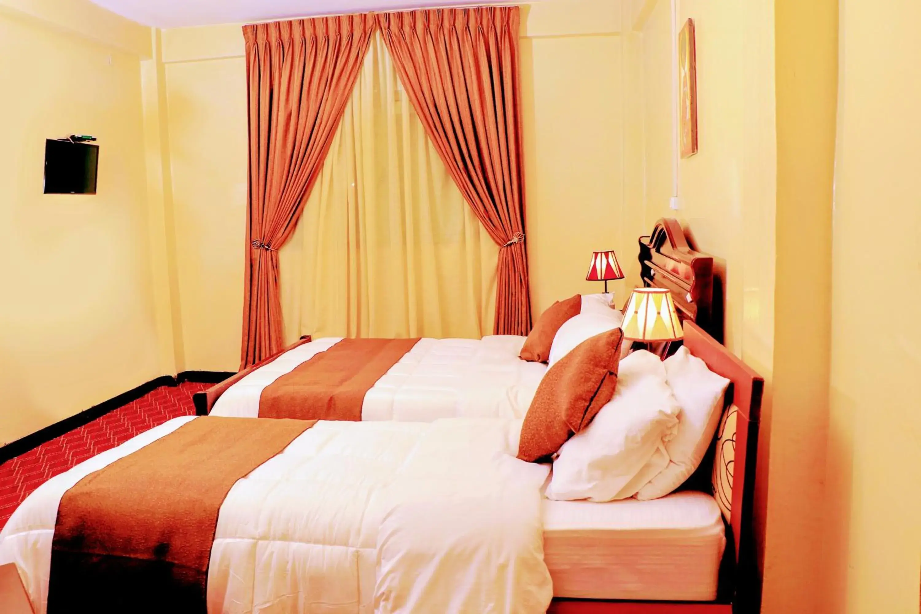 Twin Room with Private Bathroom - single occupancy in Keba Guest House Twin Room with Private Bathroom - single occupancy in Keba Guest House