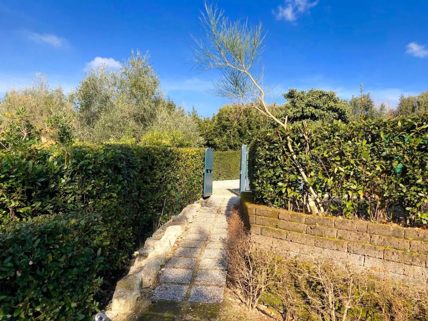 N198 - Numana, nuovo trilocale con giardino e piscina