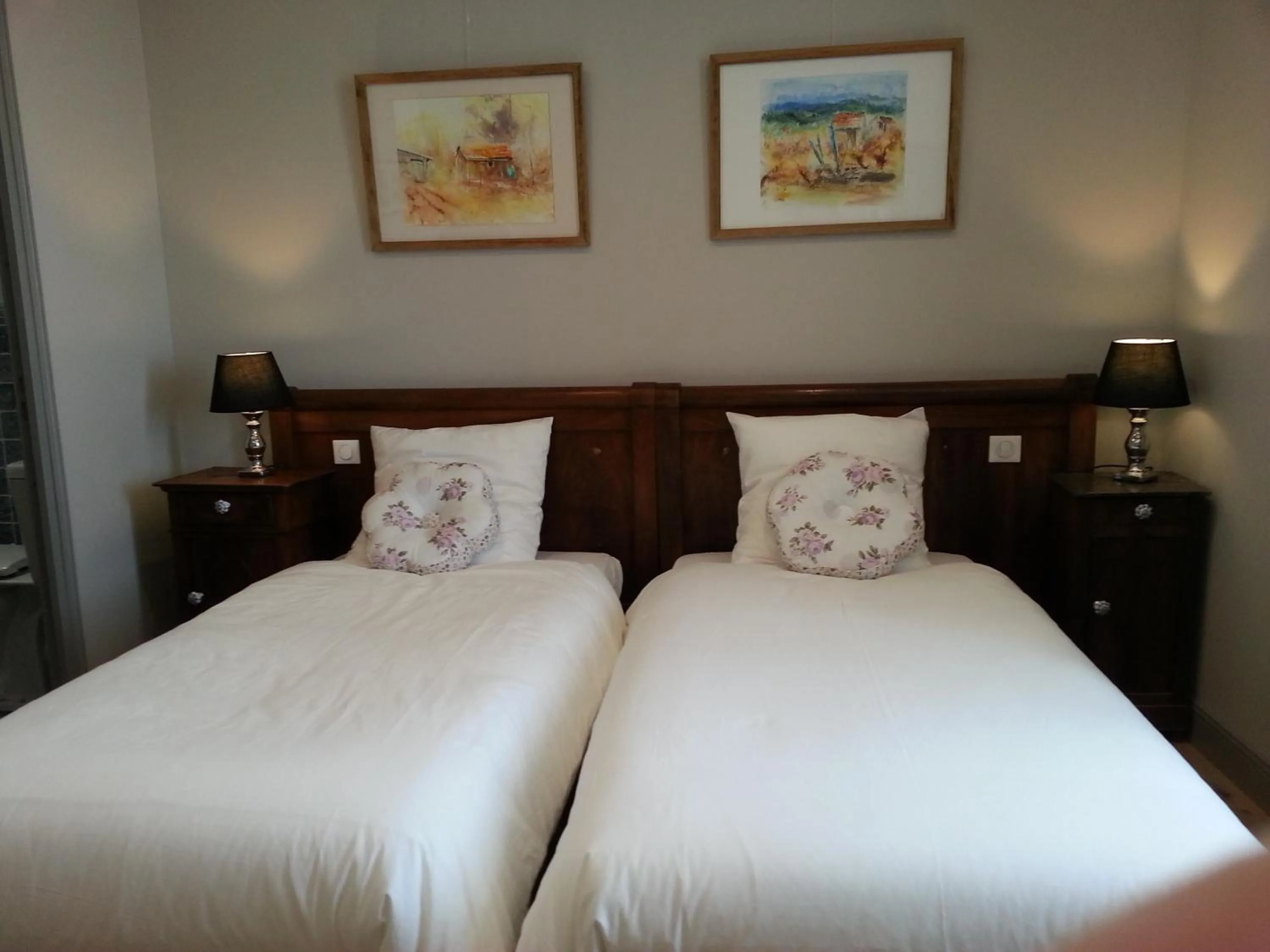 Bed in Relais St Jacques - Roanne